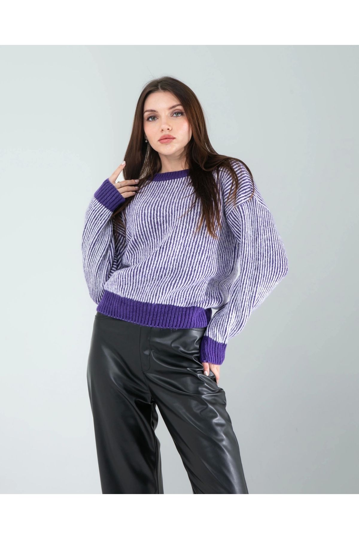OurStyles Mavi Çizgili Beyaz Yakalı Triko Kazak
