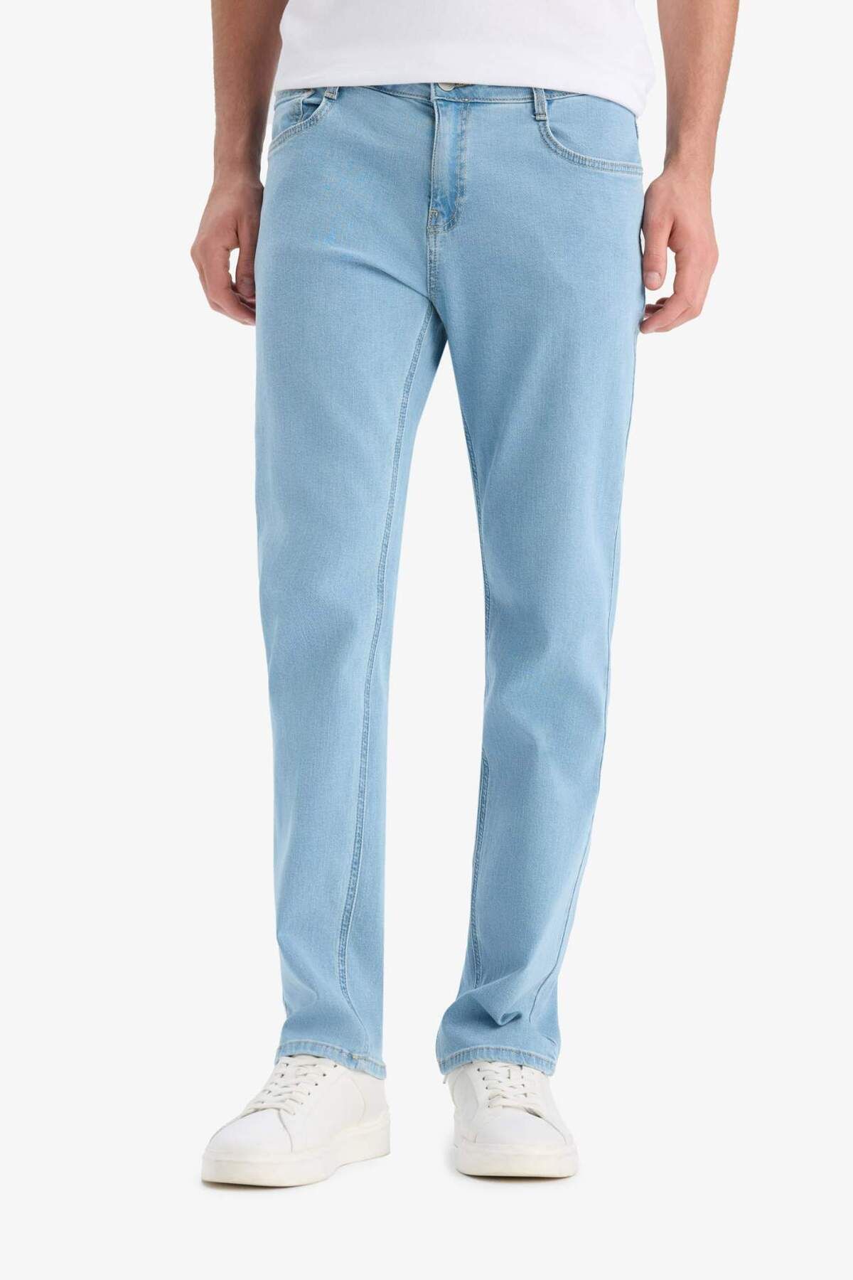 DeFacto Sergio Regular Fit Normal Kalıp Normal Bel Boru Paça Jean Pantolon E7268AX25SM