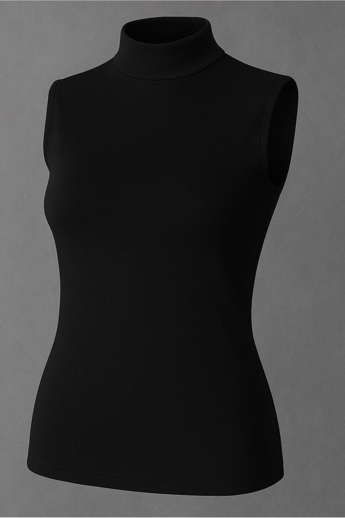 TRENDTESETTÜR KADIN SİYAH PAMUKLU KOLSUZ BODY T 9384