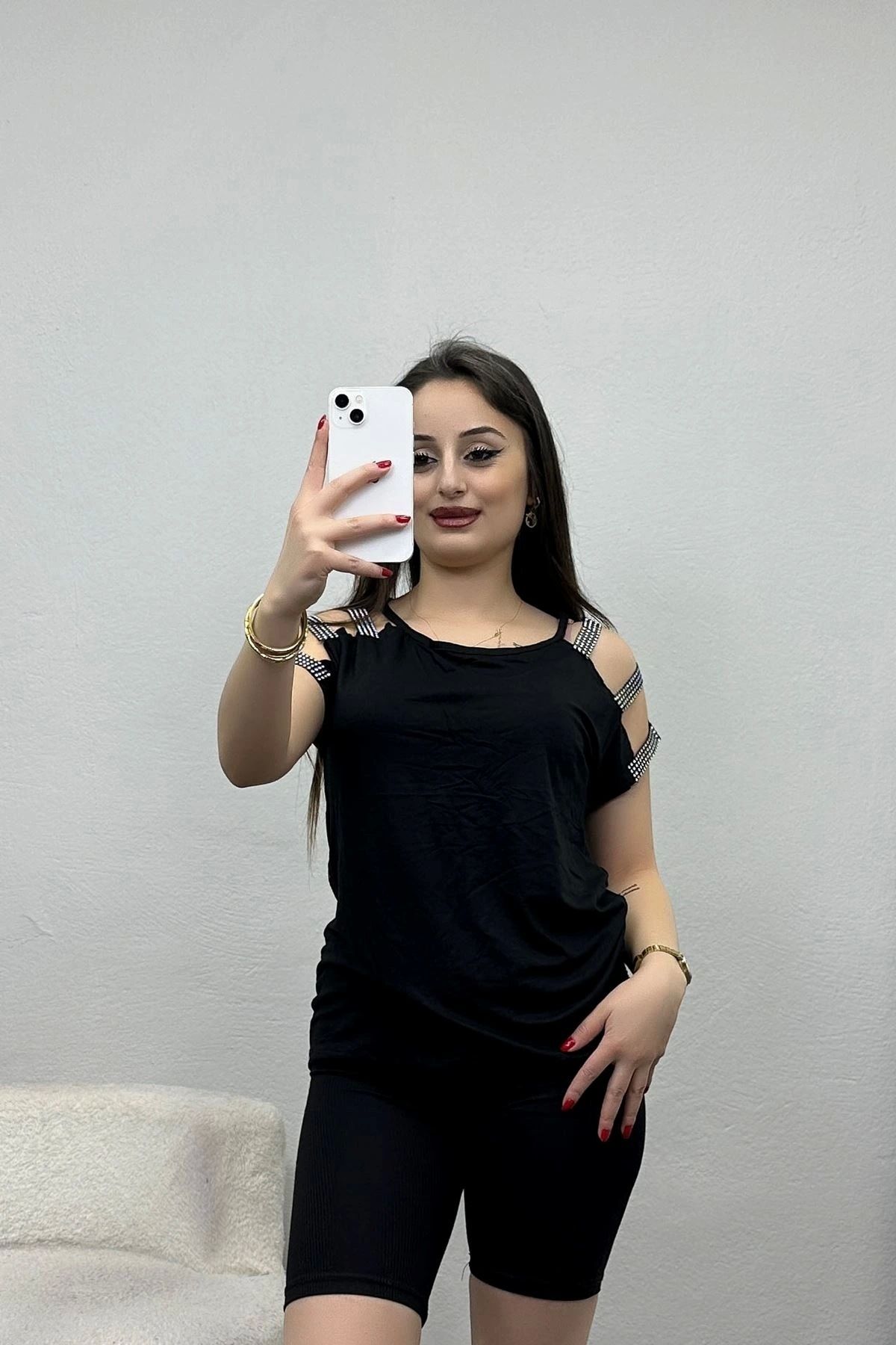 OurStyles Kolları Taş Detaylı Bluz Siyah - 20934.599.
