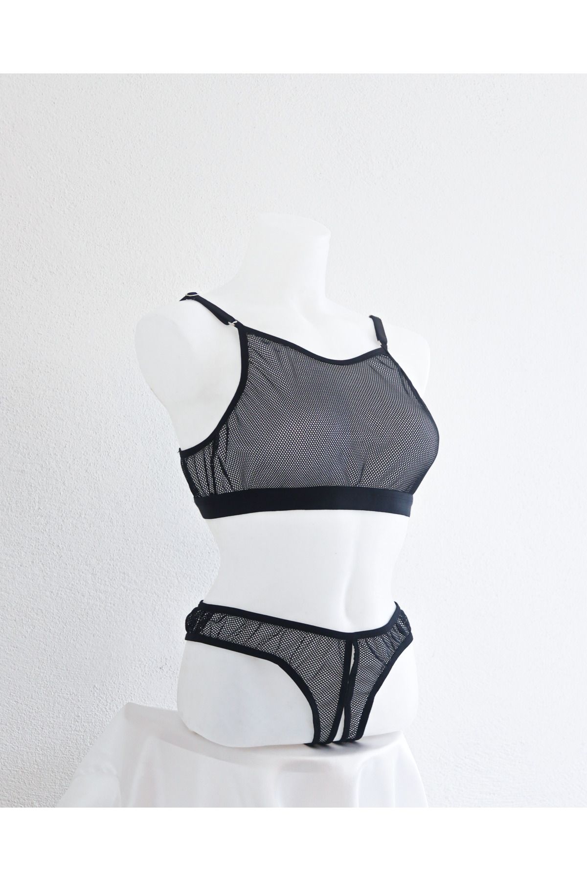 Sellsha Noir Mystique – Siyah File Lingerie Set