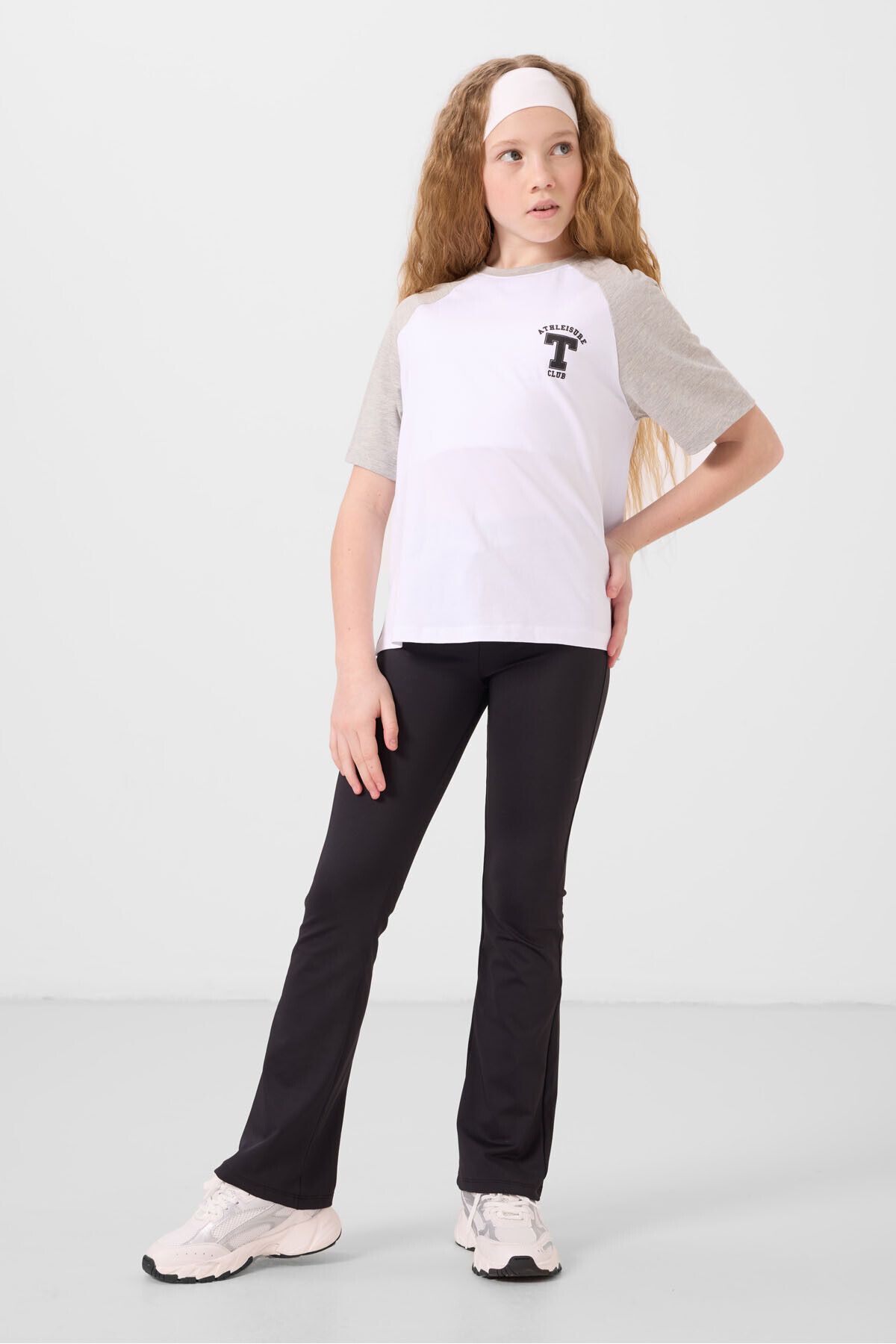 TOMMY LIFE Siyah Esnek Standart Fit Basic Performans İspanyol Paça Kız Çocuk Tayt - 75193