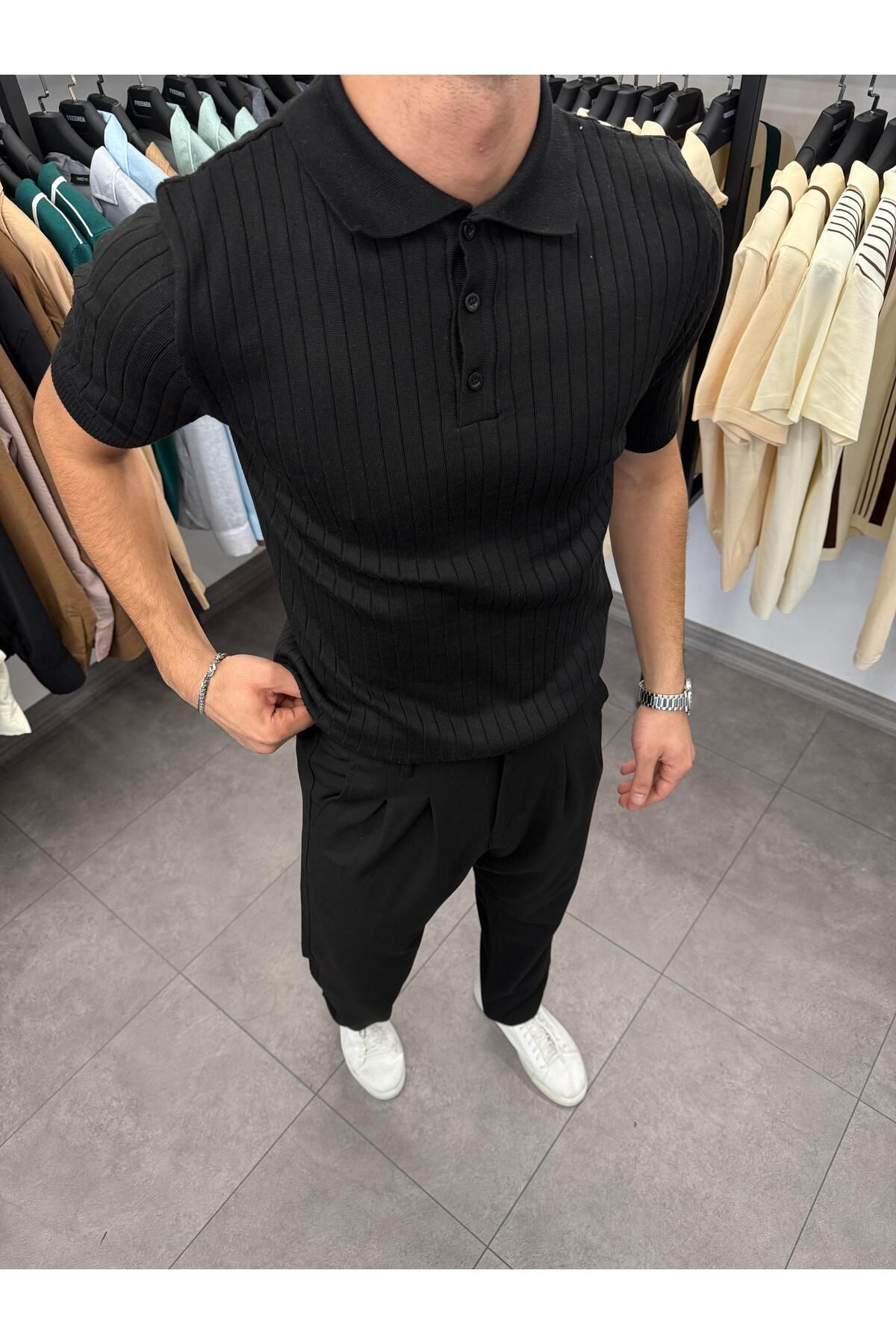 Butik Düğme ve Fitil Detaylı Polo Yaka Triko Siyah