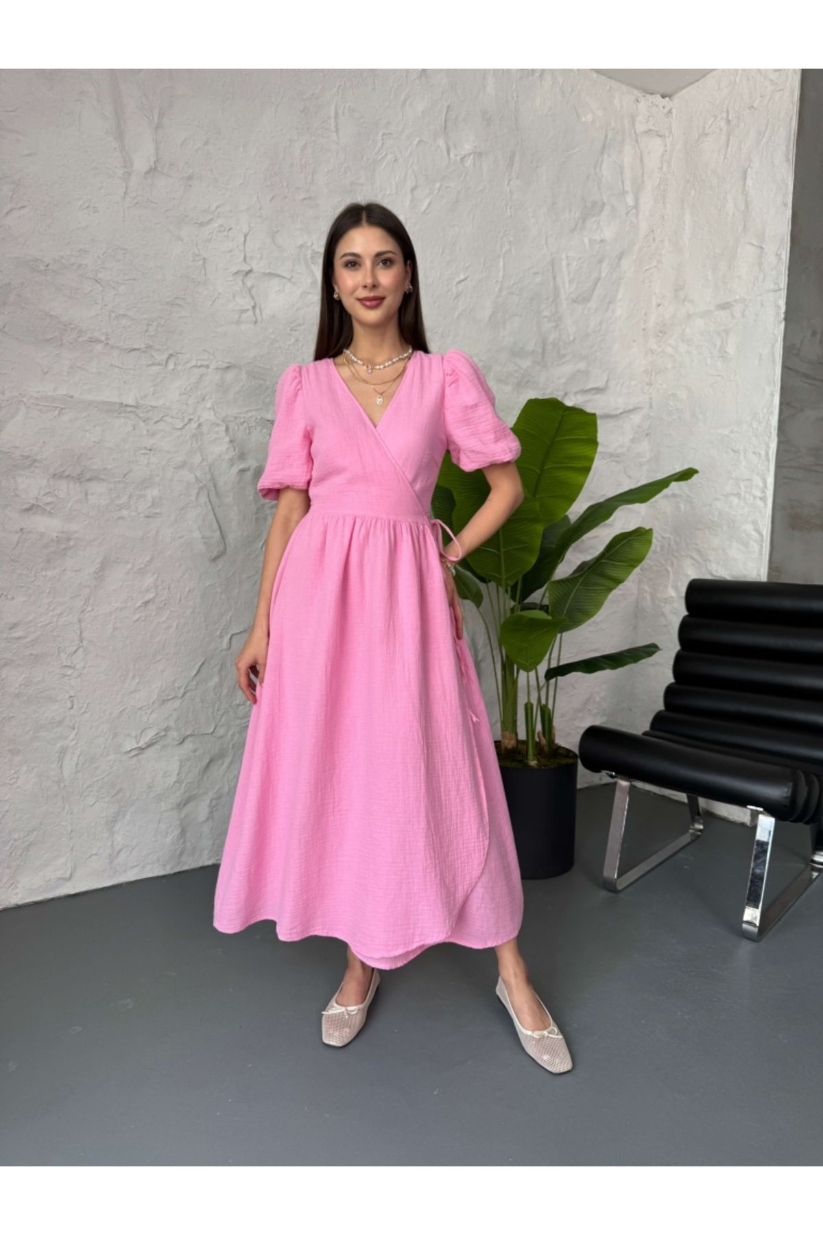 Elif Özbey Butik Pembe Yan Bağlamalı Müslin Elbise
