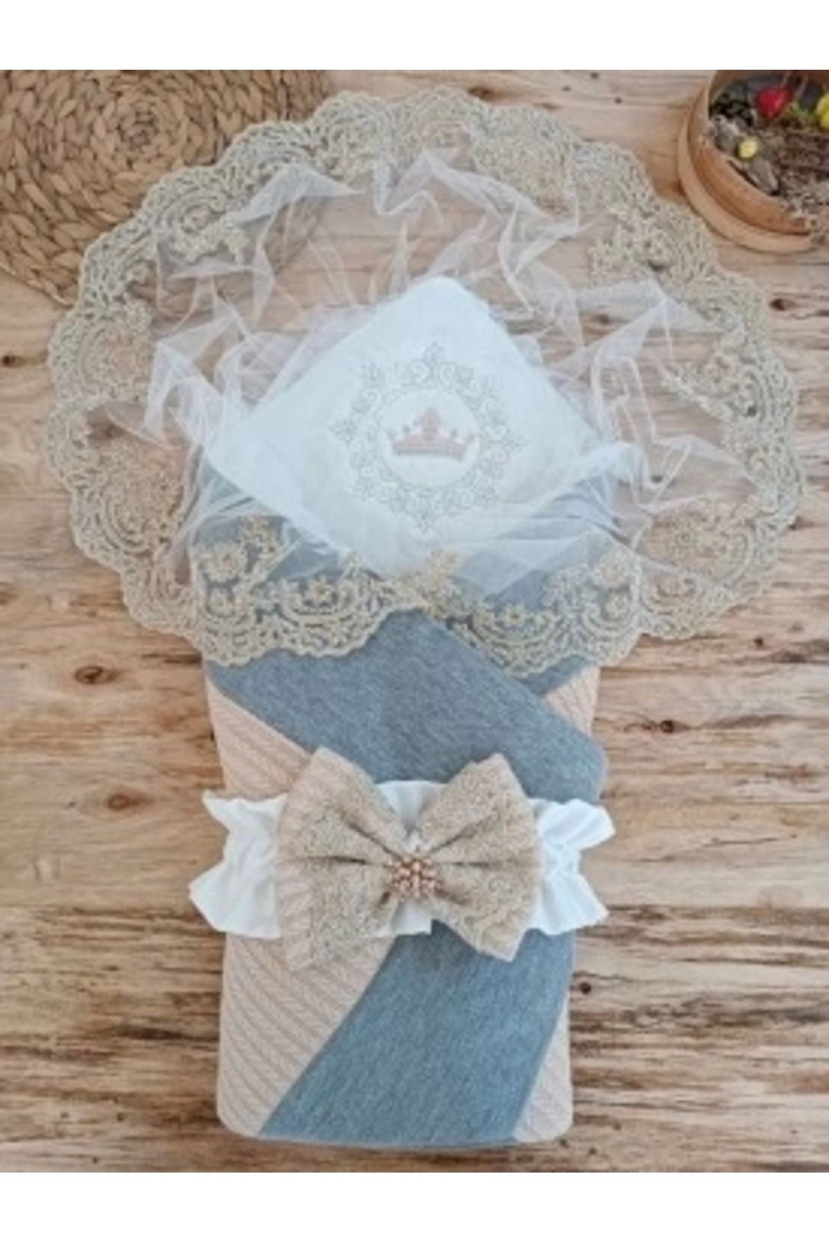 Diji Baby Yenidoğan Teri Cotton Taç Nakışlı Prizma Taş Kundak Bebek Battaniyesi