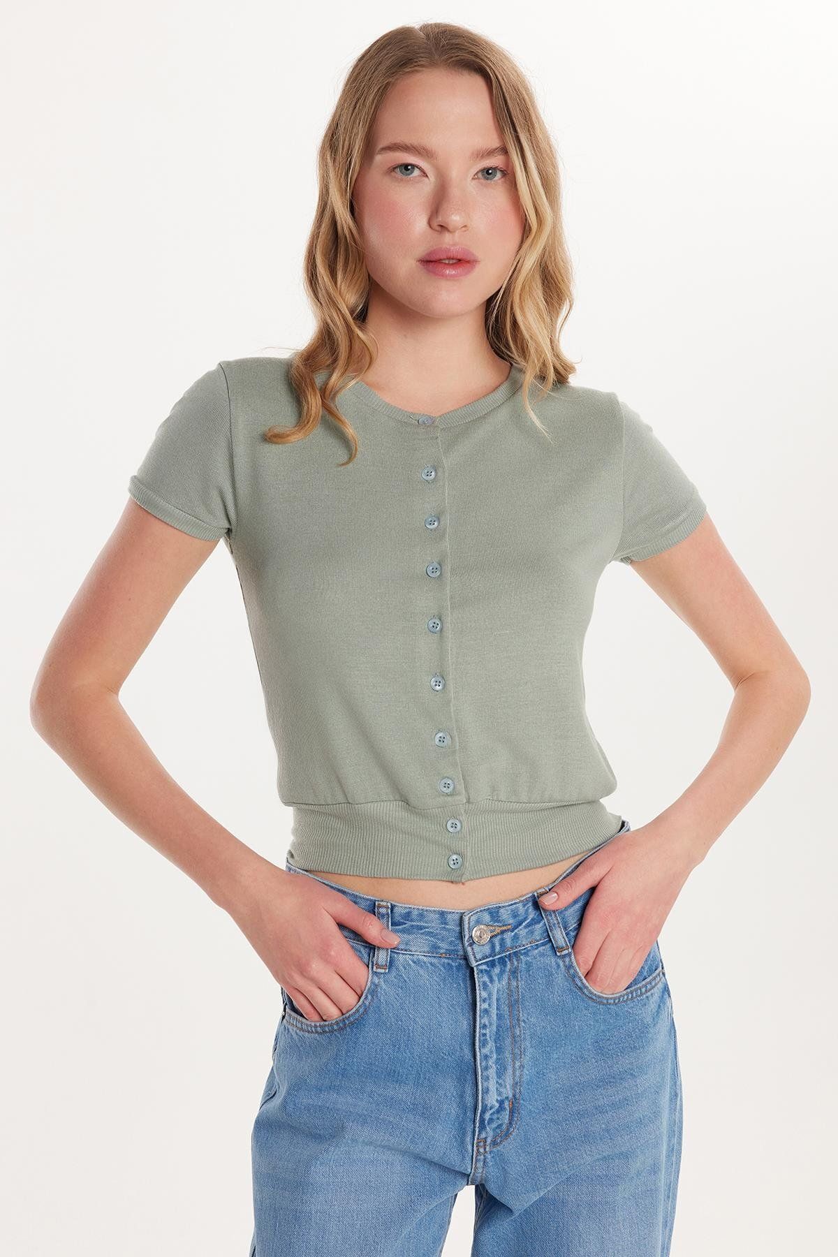 Tudors Kadın Slim Fit Dar Kesim Kısa Kollu Bisiklet Yaka Düğmeli Mint Hırka