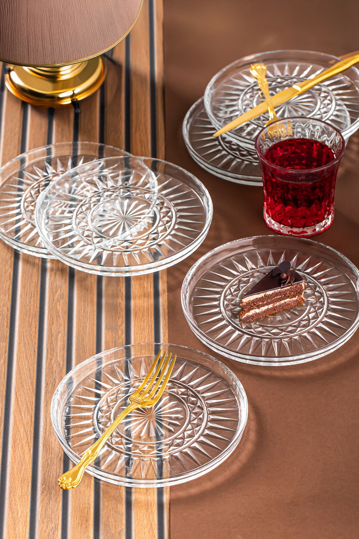 Porsima Milano Pasta Tabağı Dik Tabak - 6lı Cam Sunumluk Pasta Kurabiye Kek İkram Servis Tabağı-16 Cm