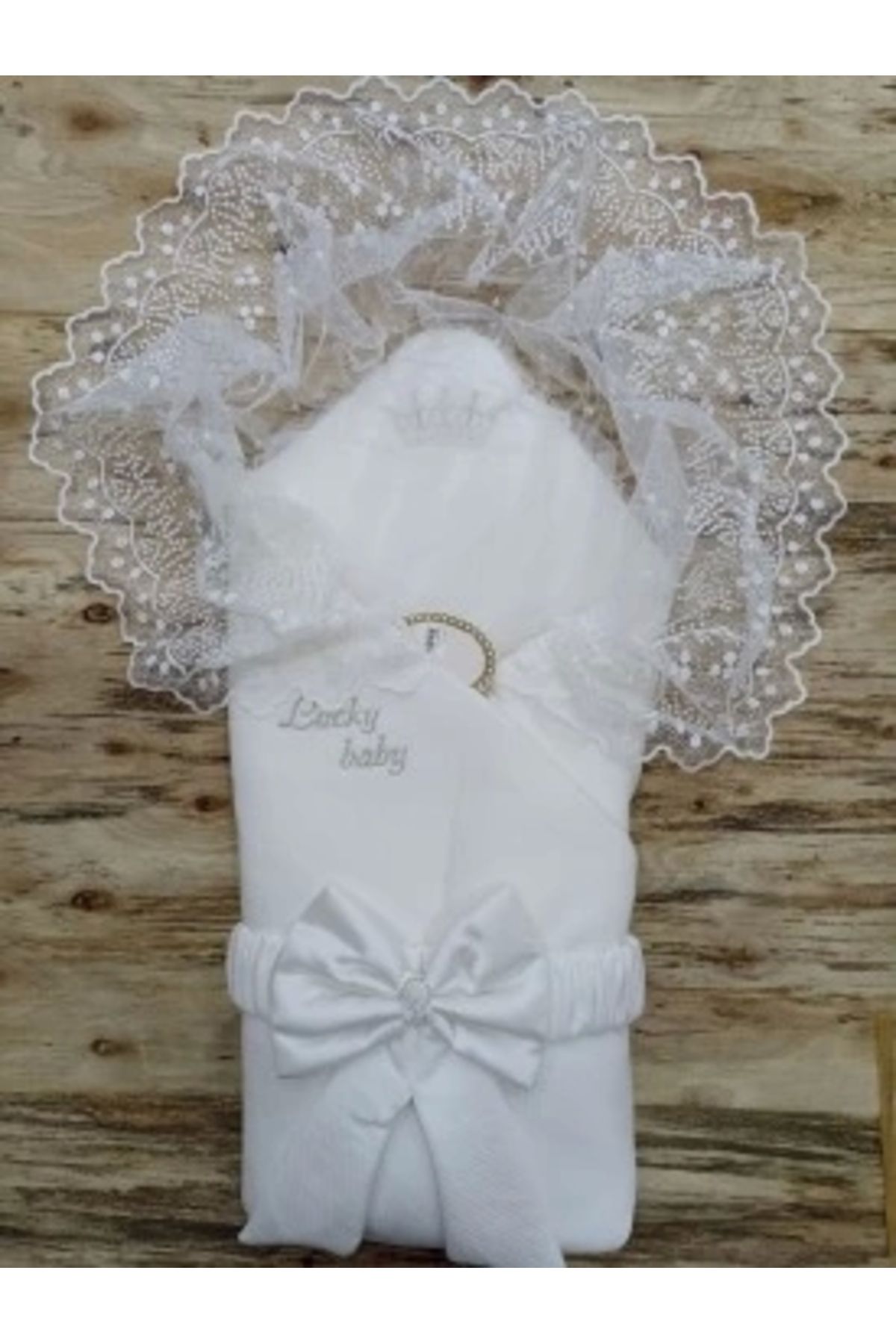 Diji Baby Yenidoğan Sahra Taç Lucky Baby Nakışlı Kumru Kundak Bebek Battaniyesi