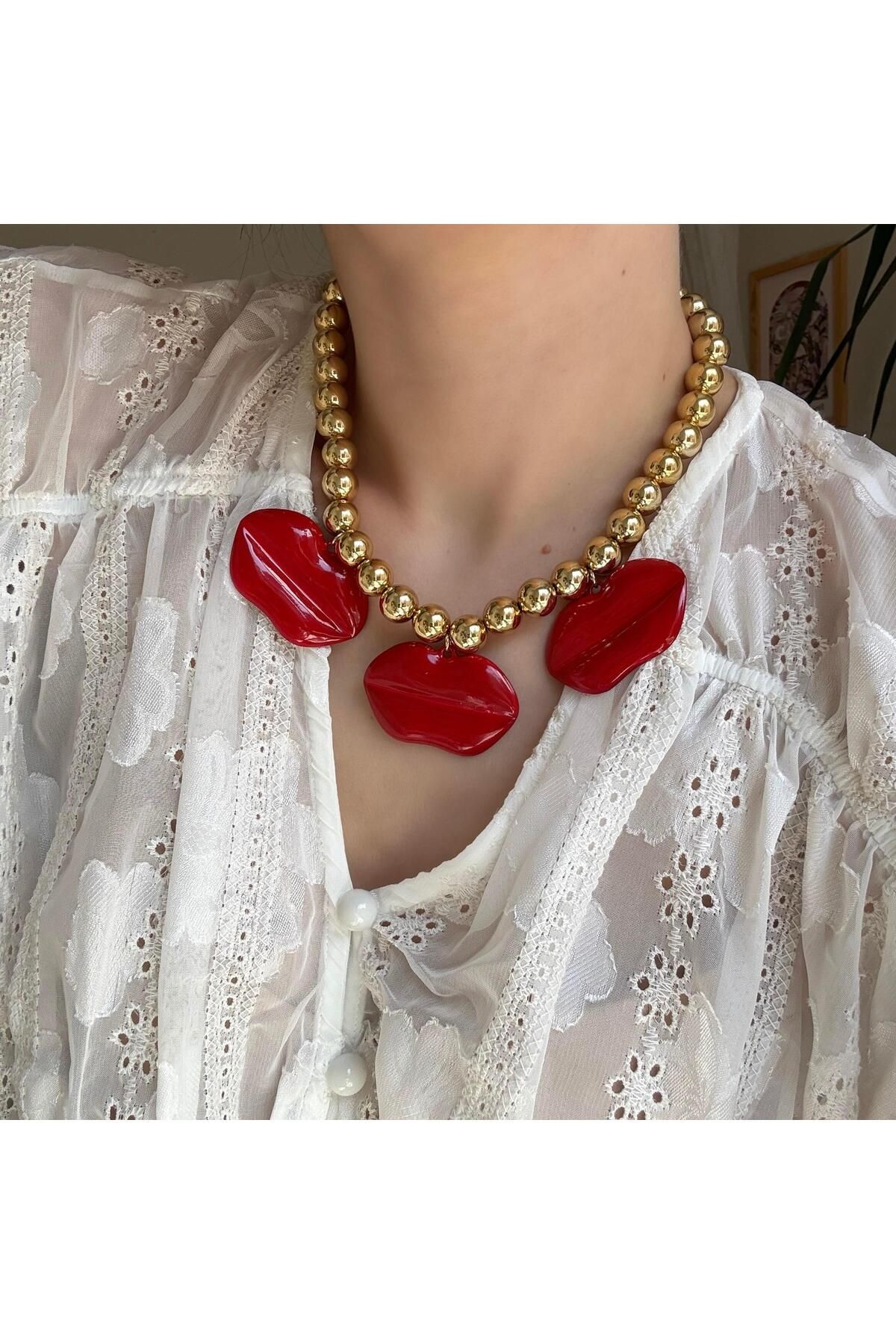 Alice İsstanbul Gold Boncuklu Dudak Kolye