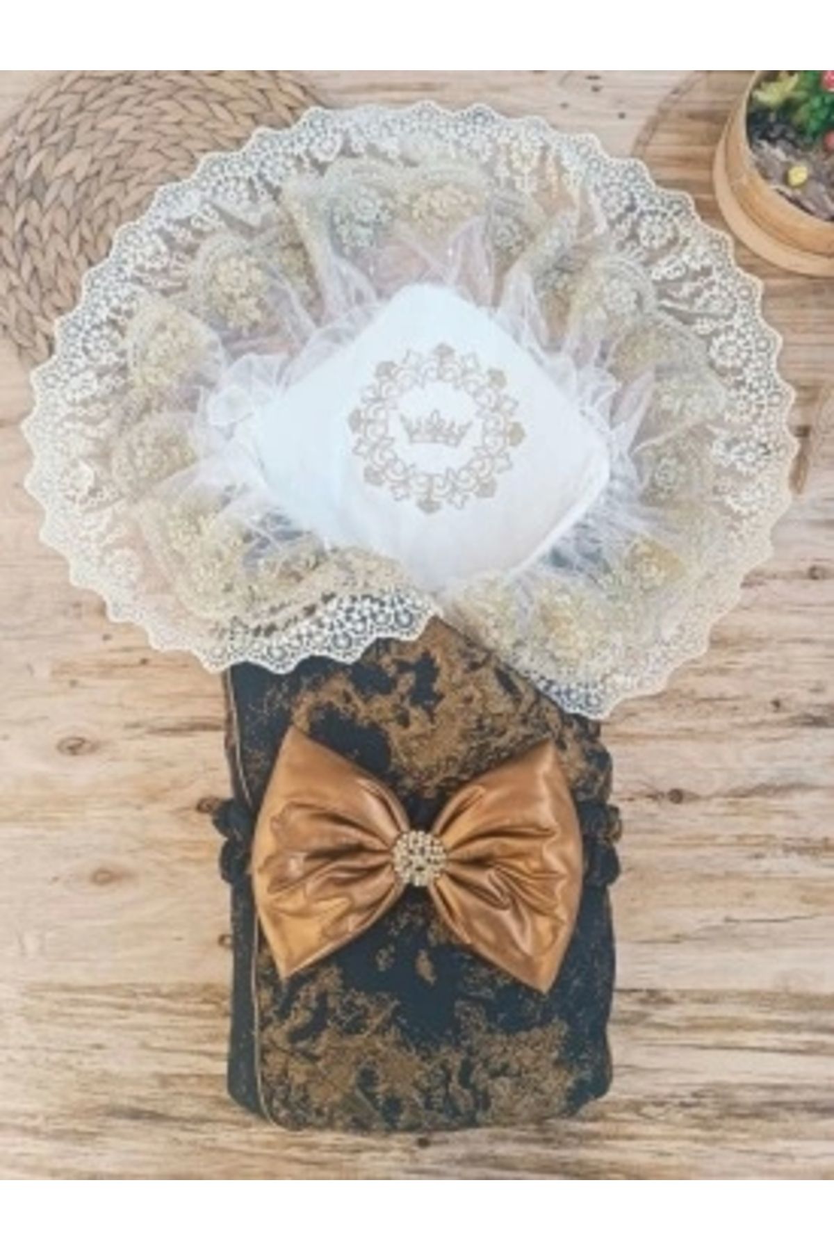 Diji Baby Yenidoğan Kendinden Desenli Krom Fiyonklu Bebek Battaniyesi Kundak