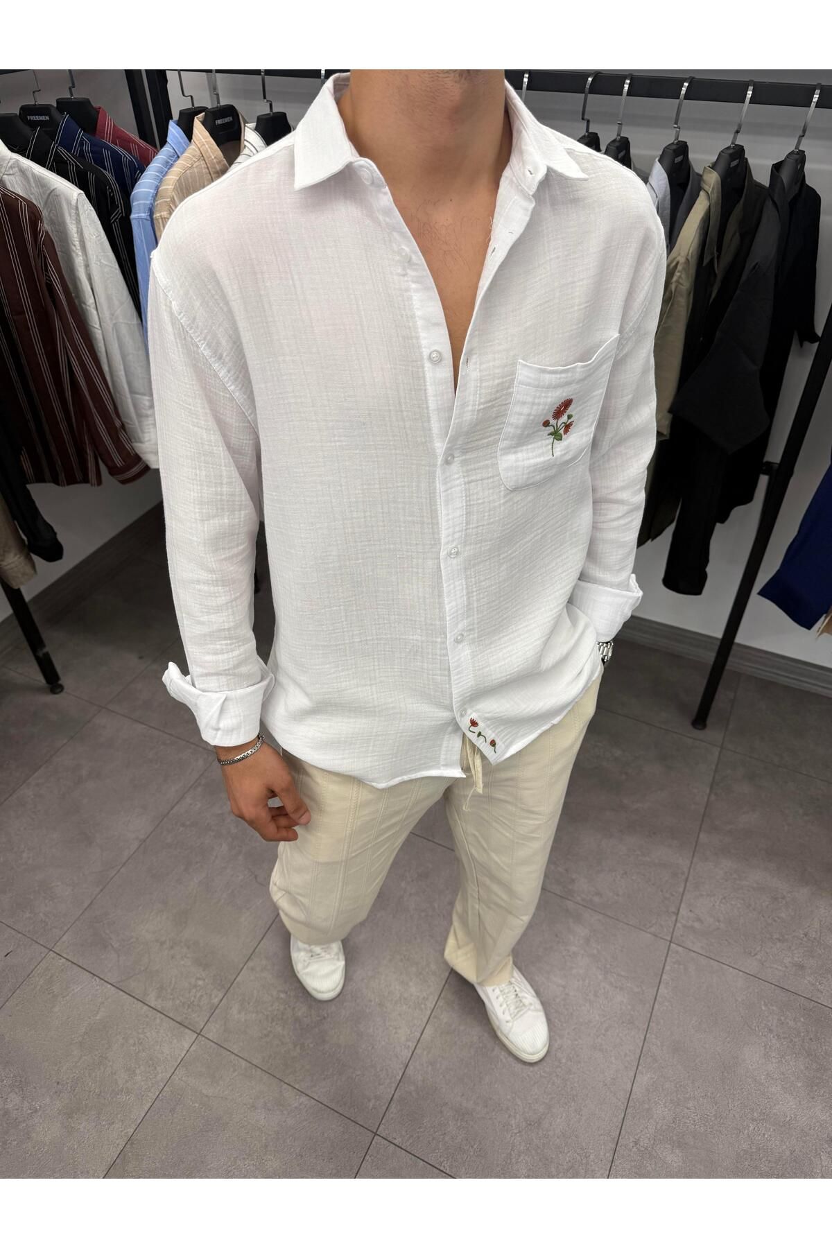 Butik Pamuklu Müslin Kumaş Gül Nakışlı Oversize Gömlek Beyaz
