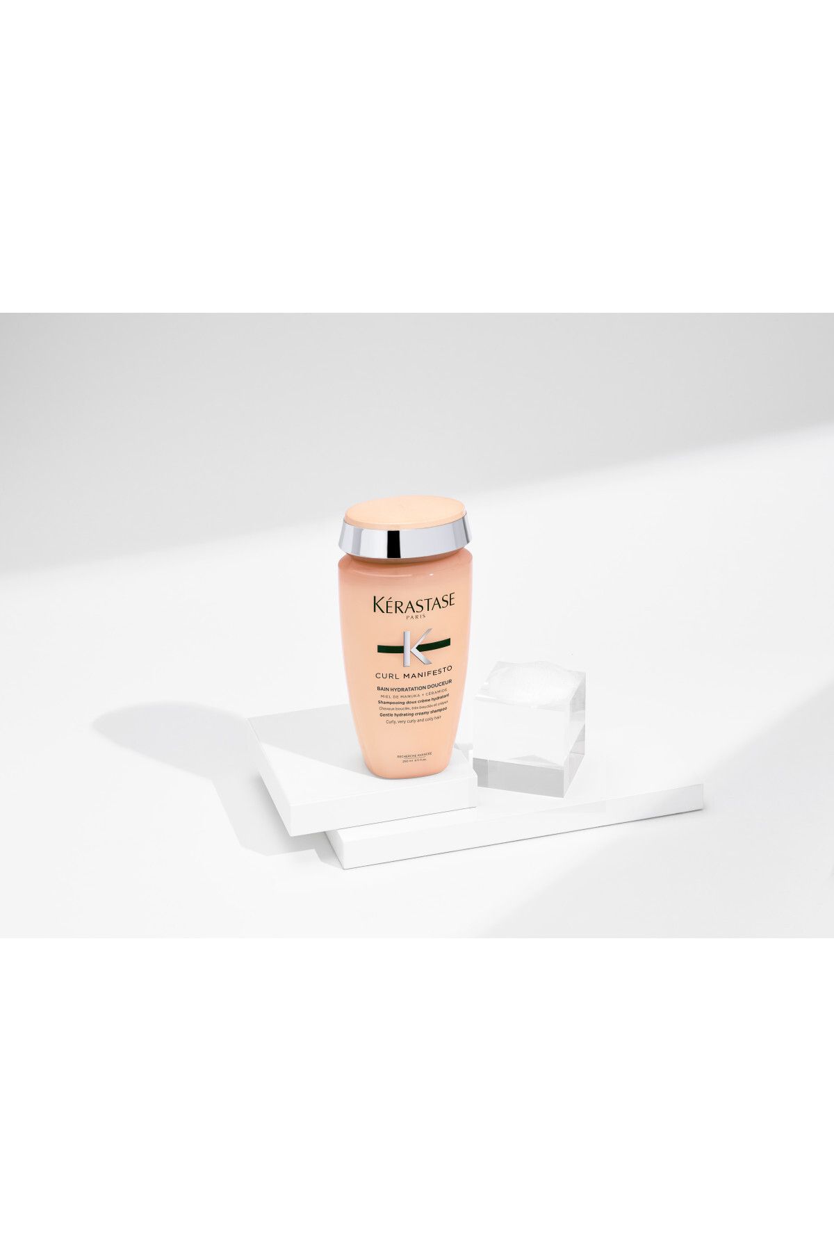 Kerastase-Curl Manifesto Revitalizing Defining Shampoo for Dry and Curly Hair 250 ml 8