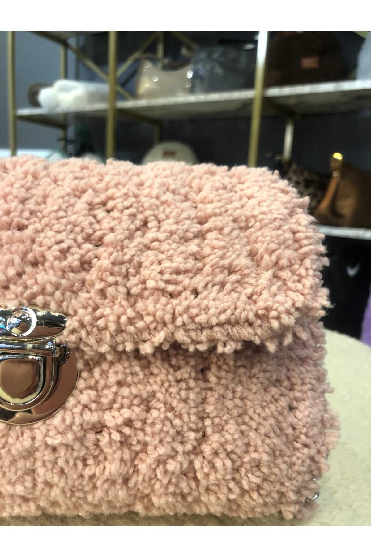 Hane Özel Tasarım El Yapımı Peluş Pembe Clutch / Omuz Çantası