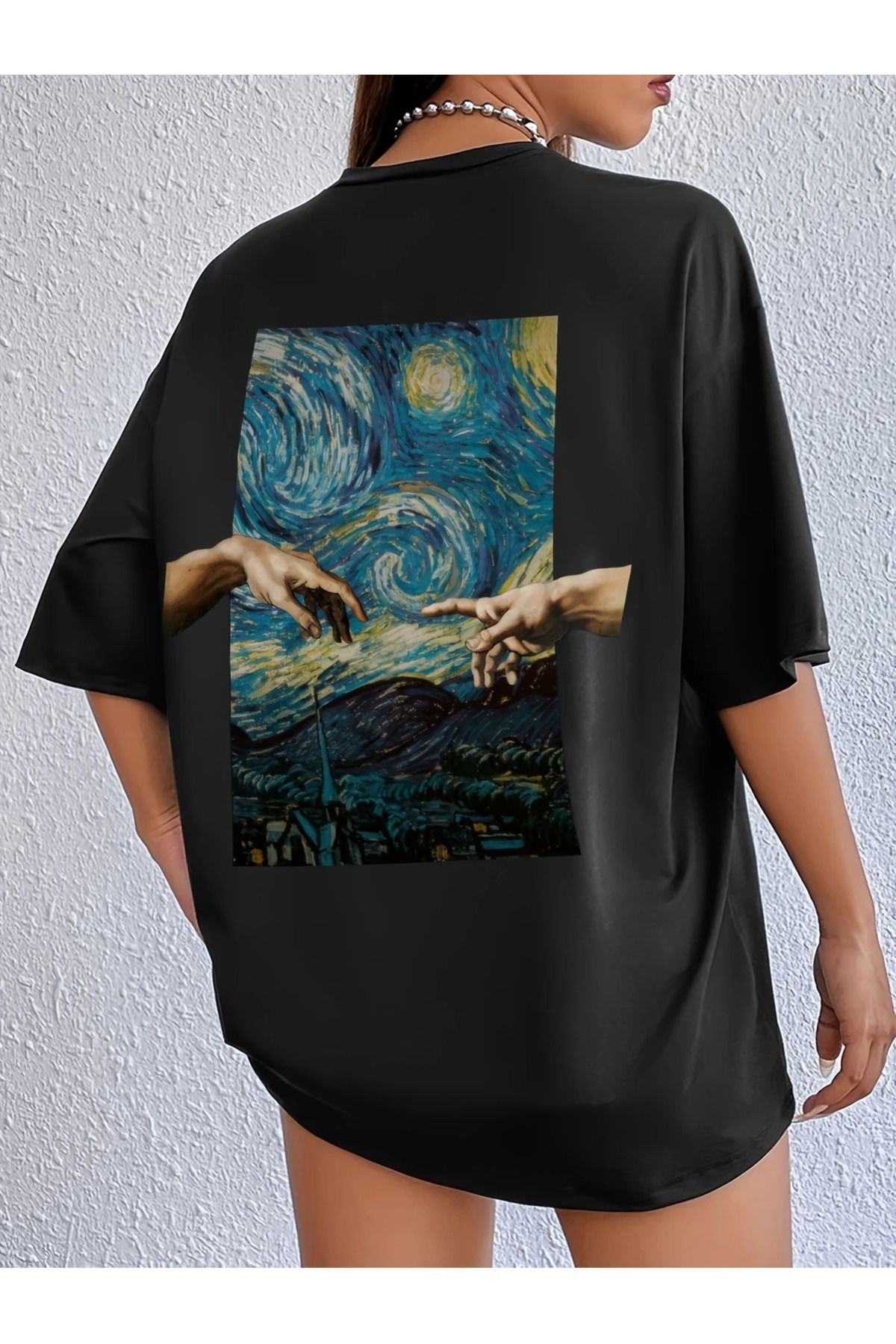 LAND MODA Geç Geç Siyah Van Gogh Yıldızlı Gece Kadın Tişörtü 804 adet satıldı