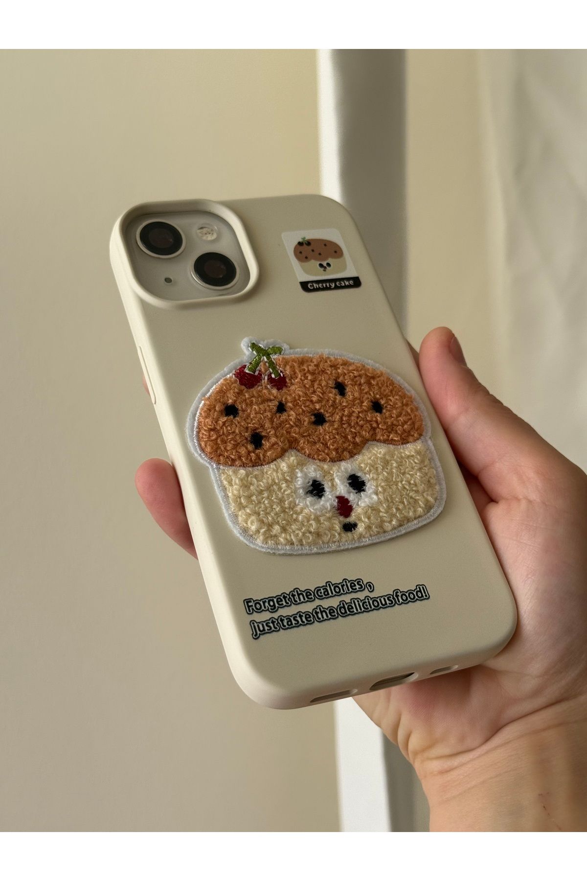 FİŞNEİLETİŞİM İPHONE 15 UYUMLU CHERRY COOKİE KILIF (İÇİ KADİFE)
