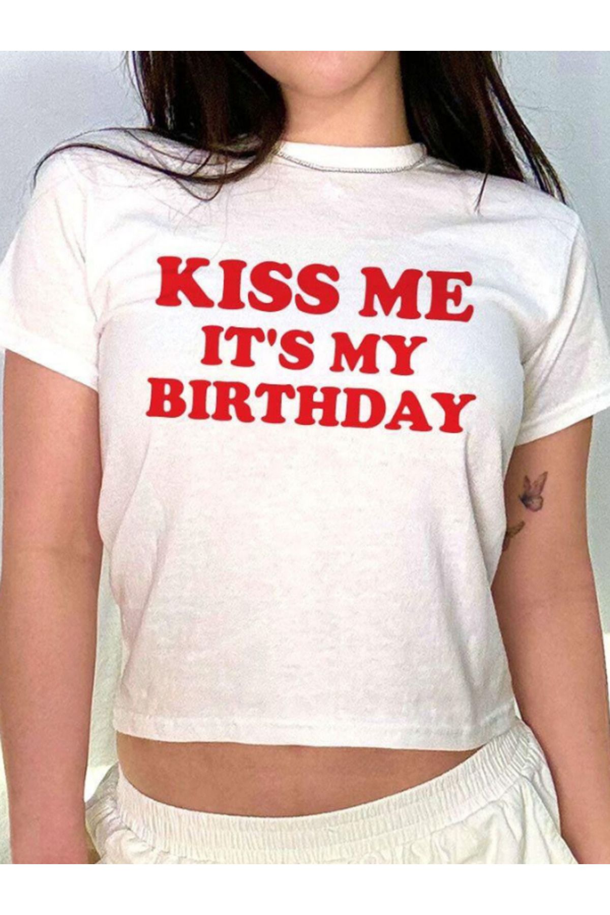 DEEFWEAR SREICH IT'S MY BIRTHDAY BASKILI BEYAZ CROP