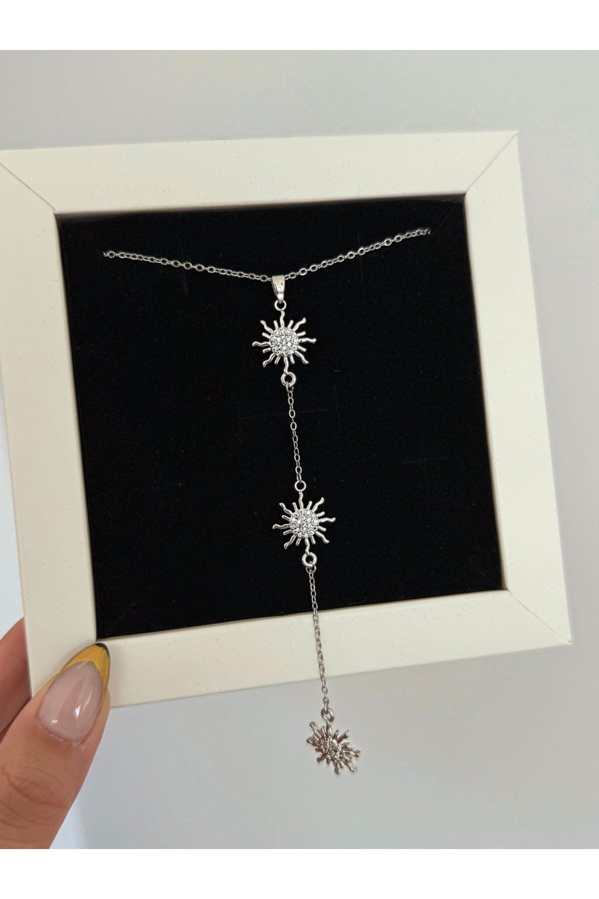 h&b design jewel Çelik Silver Güneş Detaylı Y Kolye