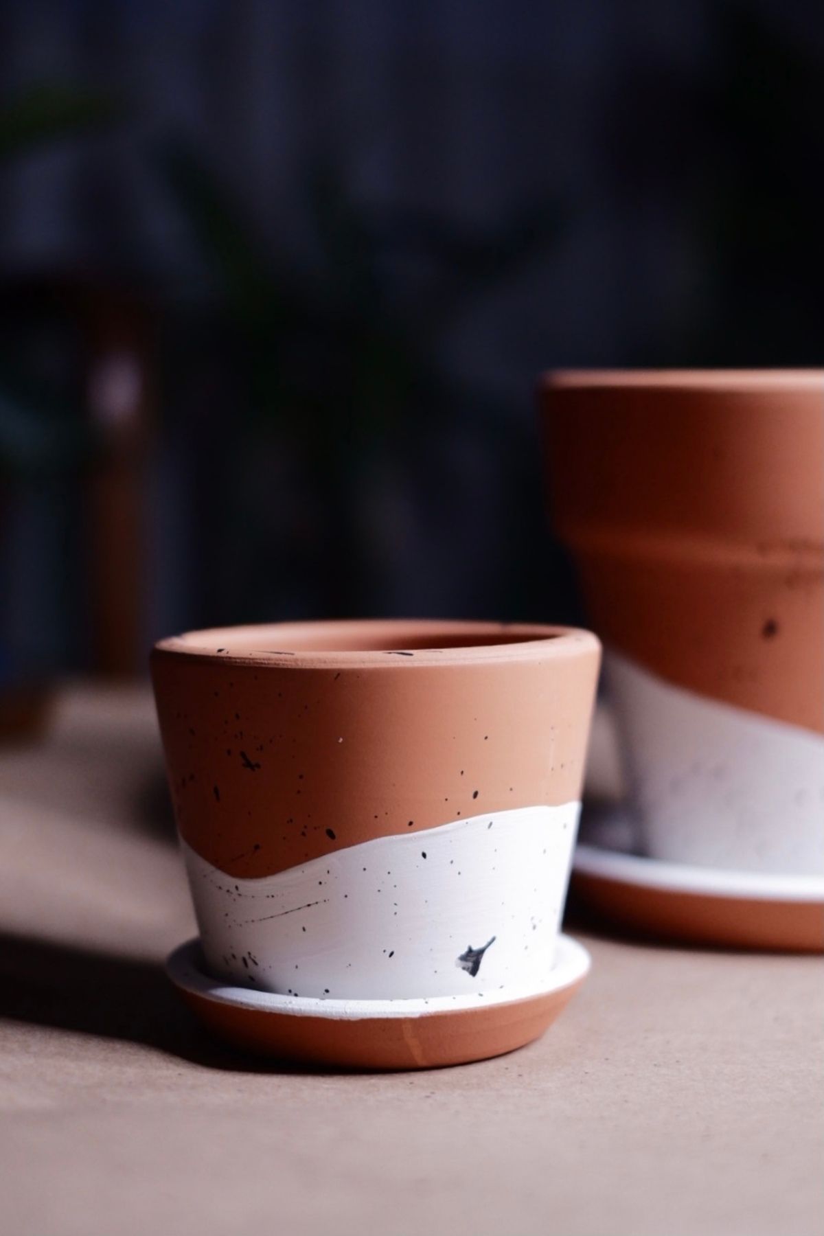 zef design store Terracotta Savana Saksı+Tabak•Siyah Beyaz Benekli•5 Farklı Seçenek(Küçük•Orta•Büyük•2li Set•3lü Set)