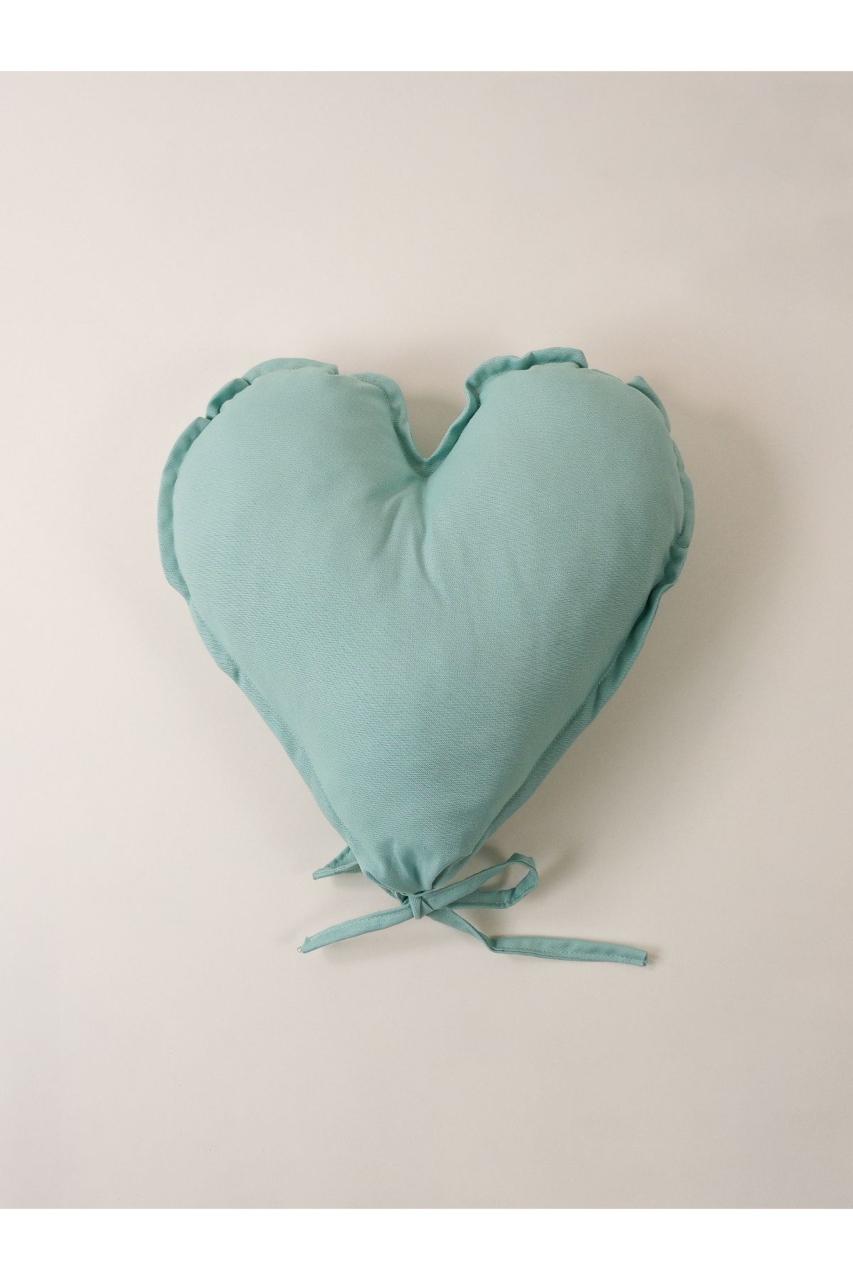 Galia Tasarım Kalpli Balon Yastık Açık Mavi 43x45 Cm
