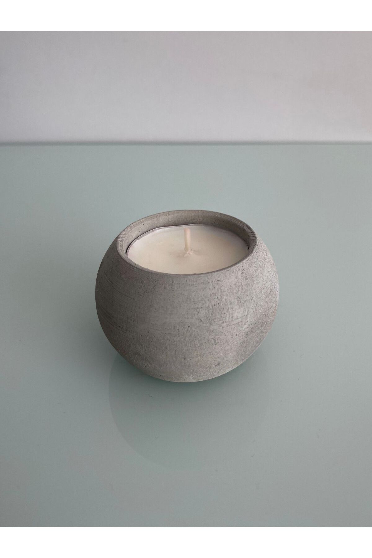 Ornia El Yapımı Dekoratif Küre Tamamlayıcı Beton Tealight Mumluk