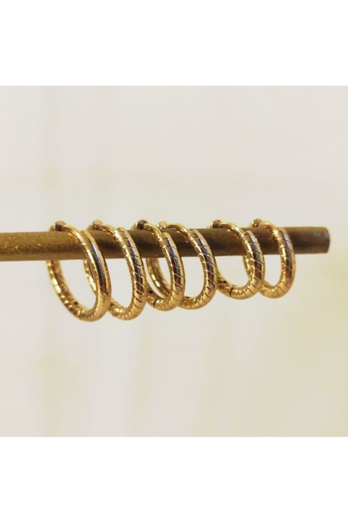 MoS JEWELLERY Gold Renk 6'lı Burgu Halka Küpe - Paslanmaz Çelik