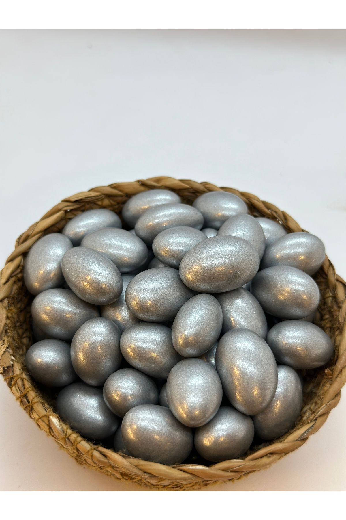 KÖKNAR BADEMLİ ÇİKOLATALI DRAJE 500 GR