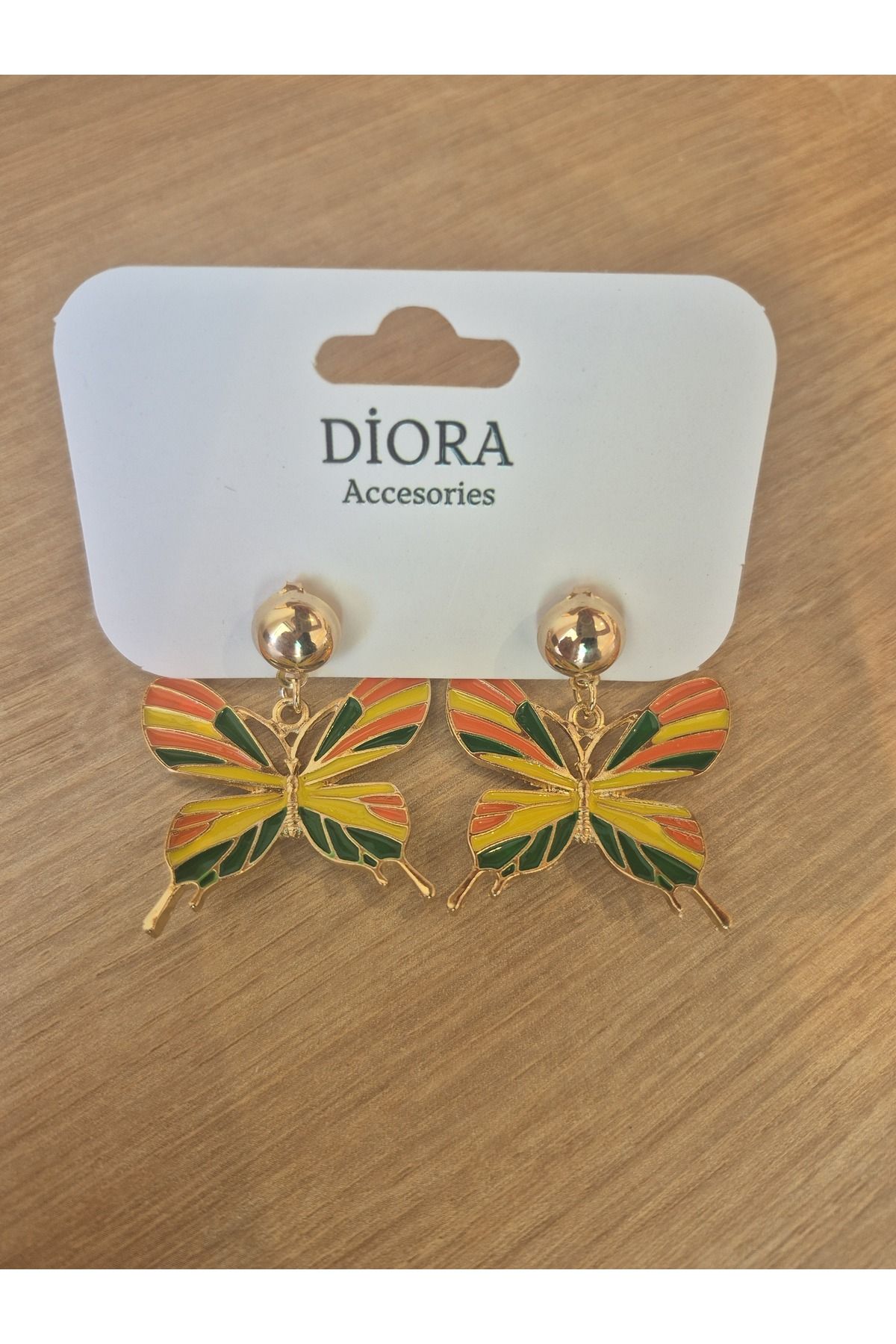 diora accesories kelebek çelik küpe