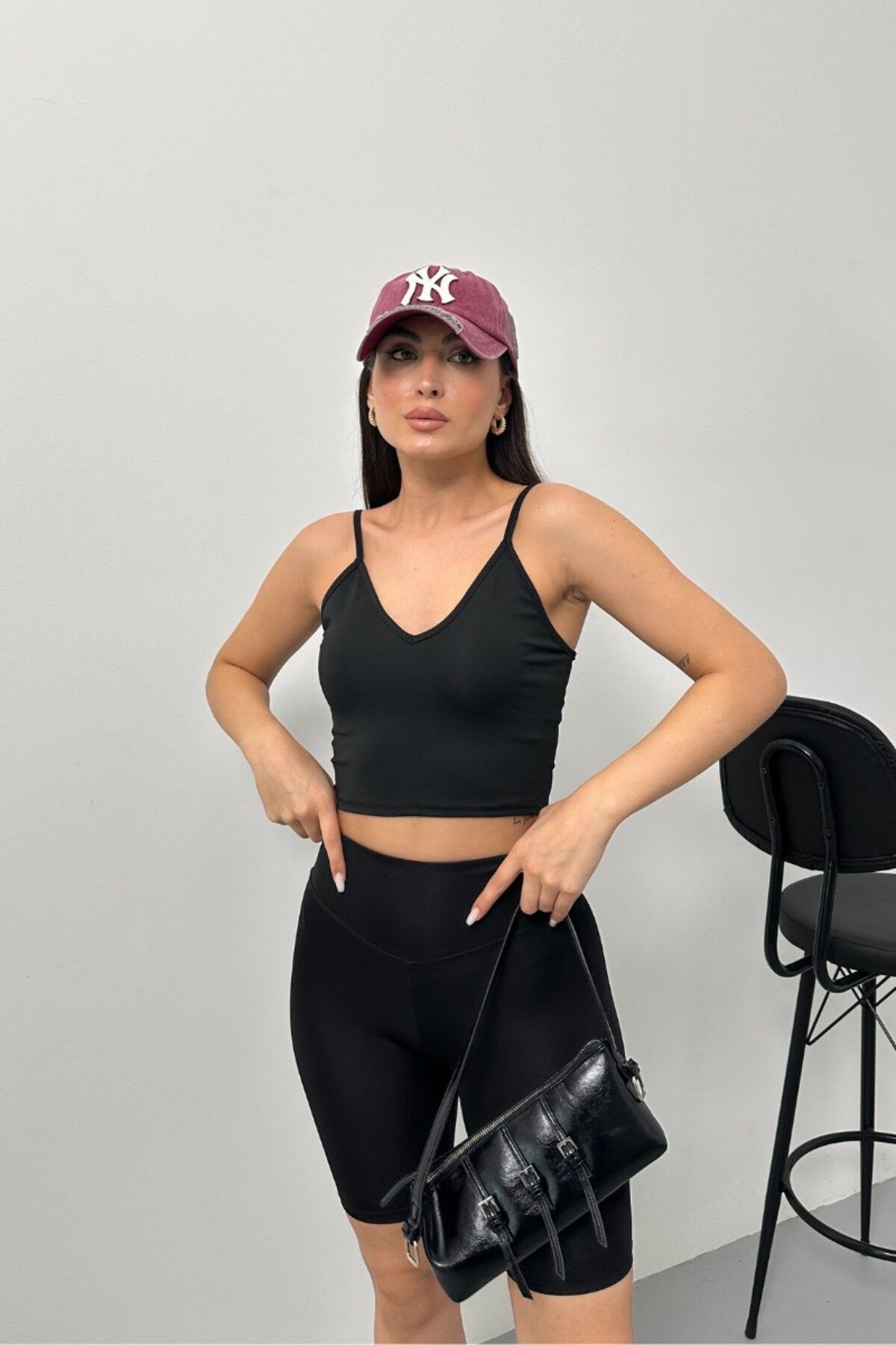 msm fashion Kadın Crop Top Askılı V Yaka Büstiyer