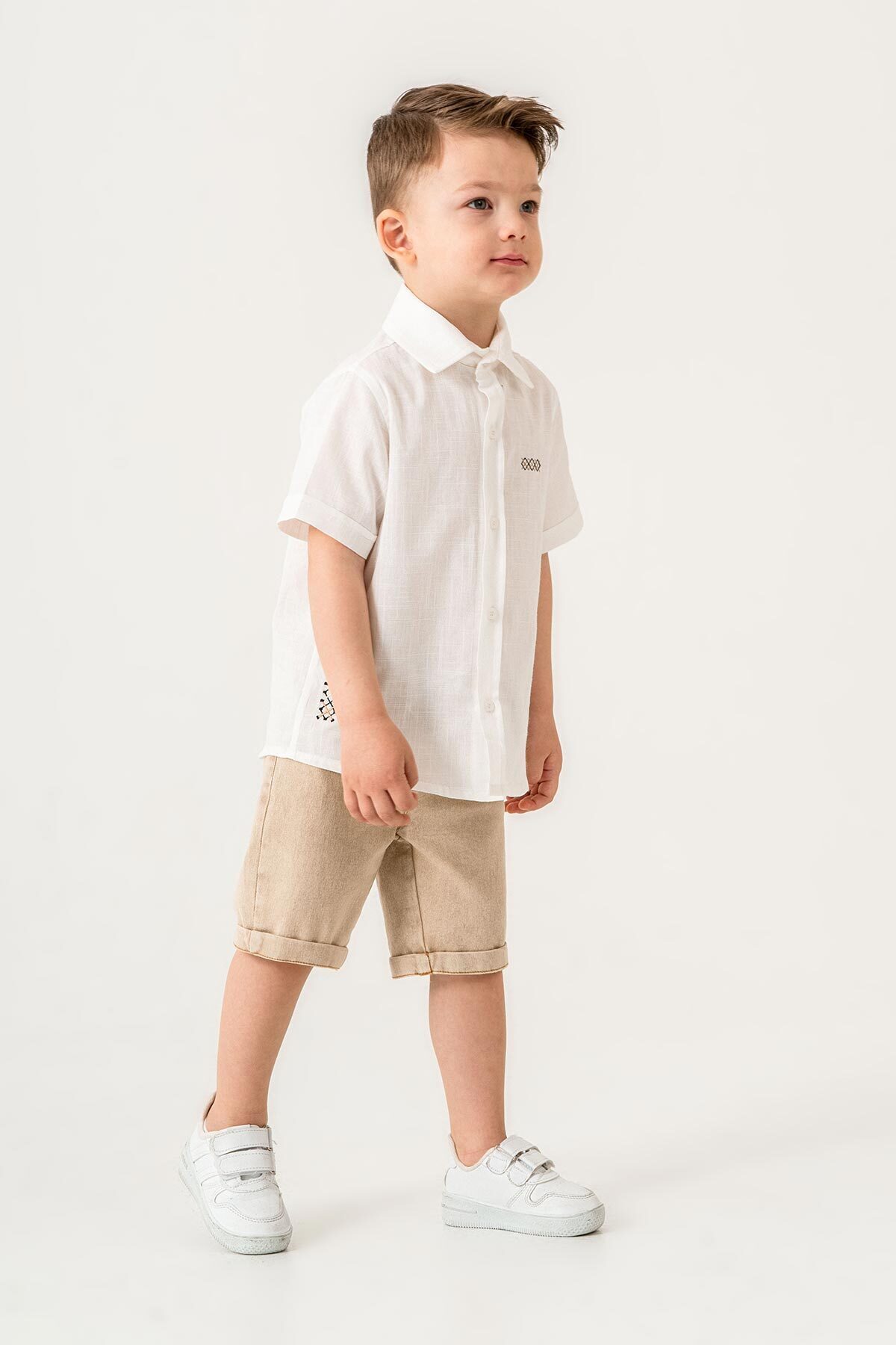Gold Class Kidswear-Short Sleeve Button 2 Piece Linen Boy Shorts Suit 7