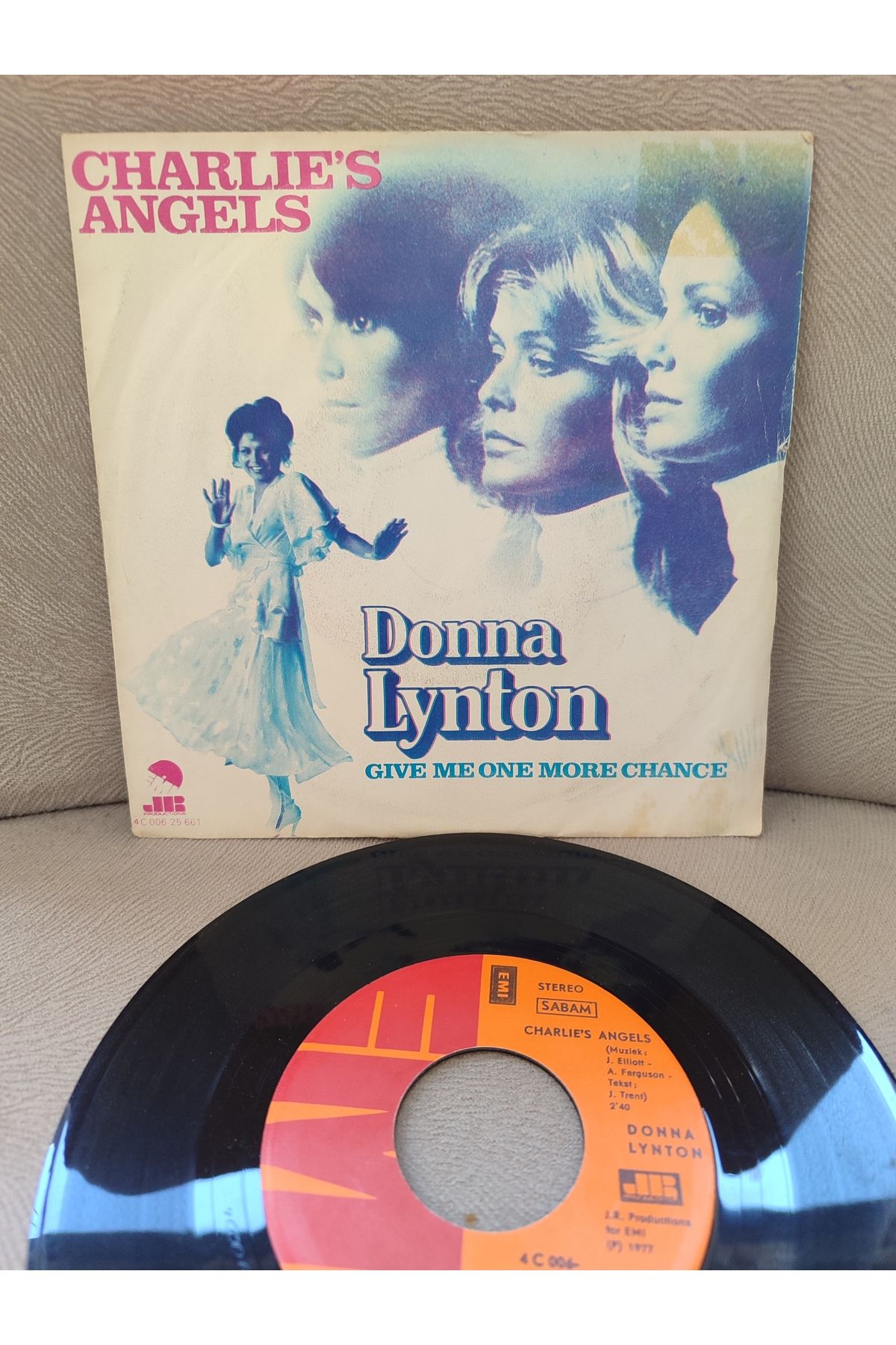 Plakperest Donna Lynton - CHARLIE’S ANGELS Çarli’nin Melekleri Dizi Müziği 1987 Belçika Basım 45 lik Plak 2.el