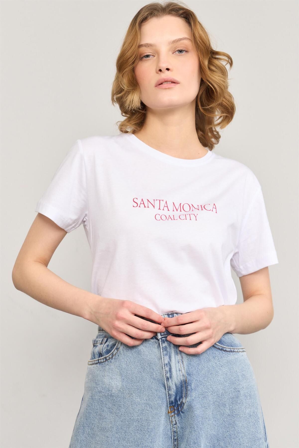FİTHİT Çetinkaya Fithit 8470 Bisiklet Yaka 30/1 Compact Penye Süprem Baskılı T-shirt Beyaz
