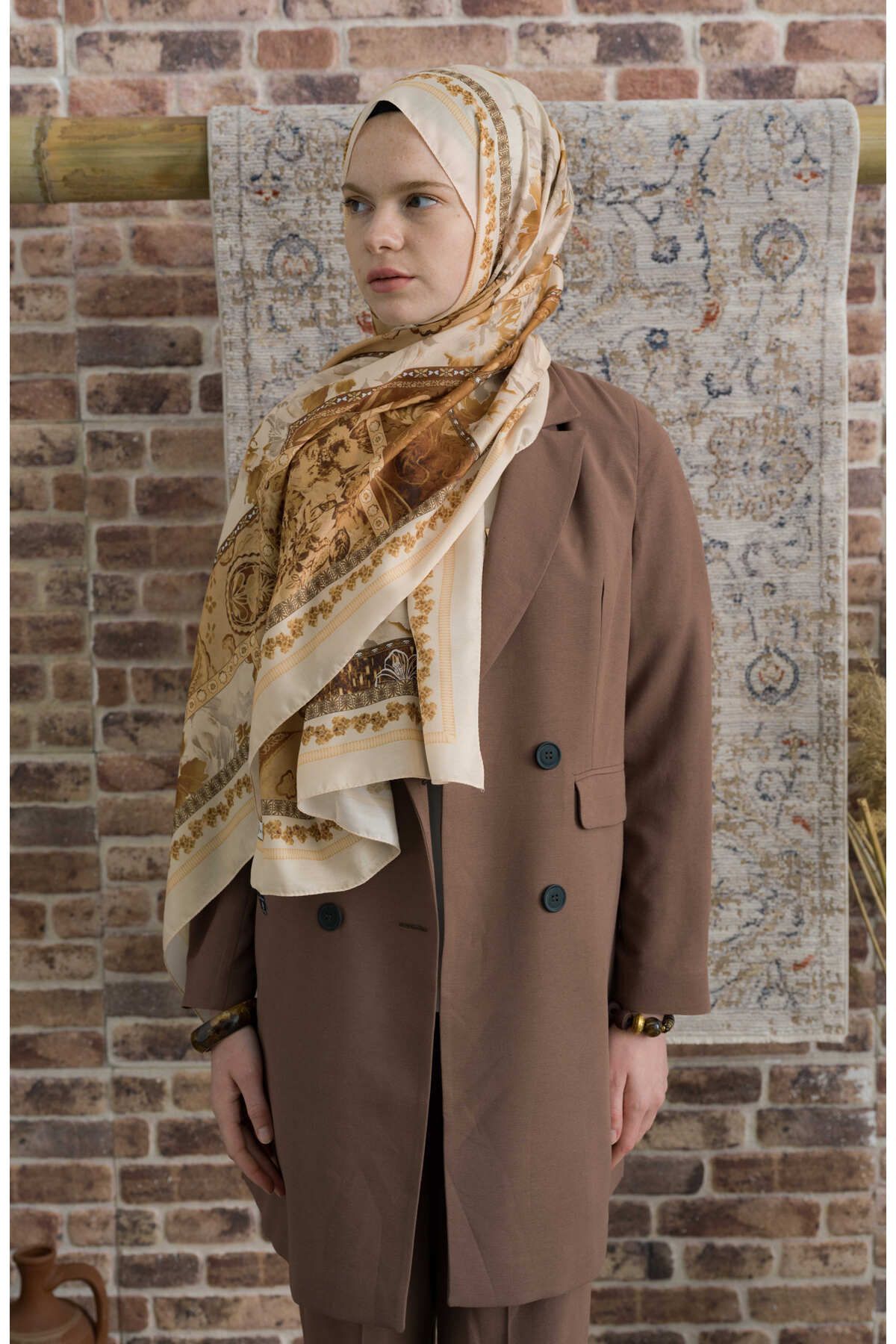 Fatma Atasoy-Hibisca Soft Yellow Ethnic Patterned Shawl 6