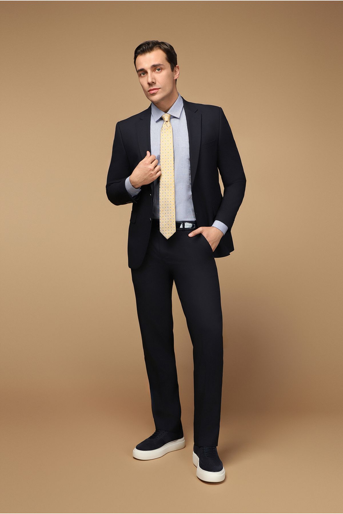 Kiğılı Slim Fit Dar Kesim Klasik Takım Elbise