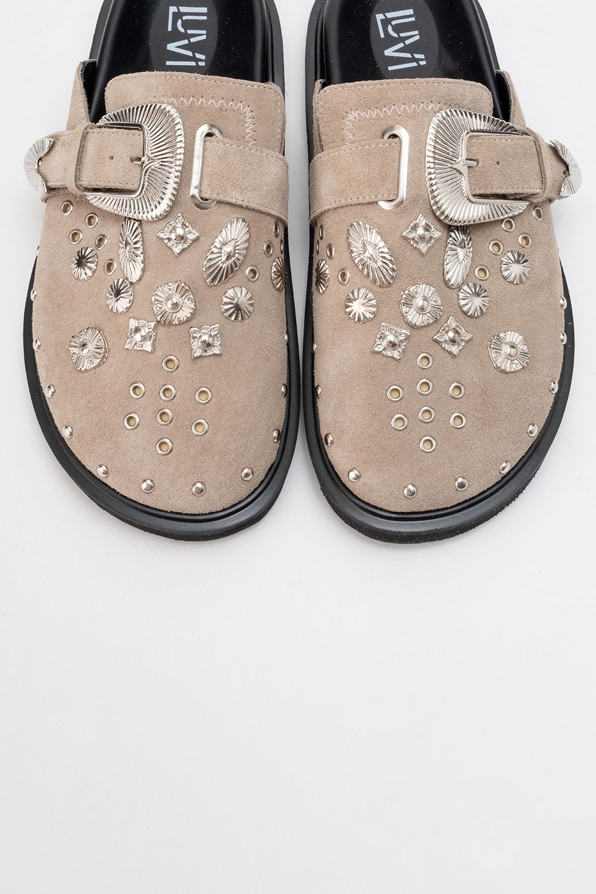 LuviShoes-Γυναικείες παντόφλες MARİL Μπεζ σουέντ από γνήσιο δέρμα με αγκράφα με κλειστή μύτη 2