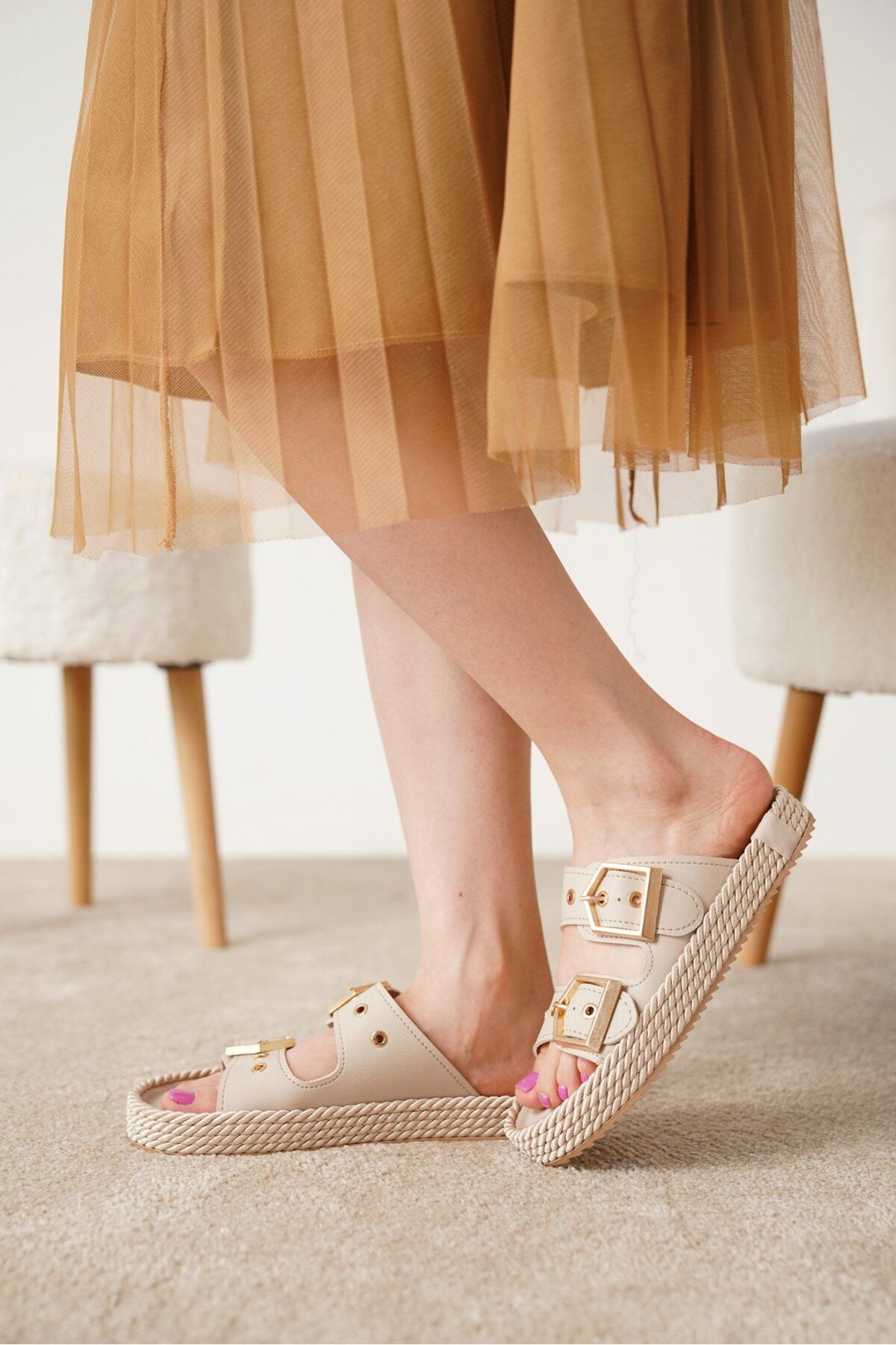 luuq shoes MİLA Çift Tokalı Hasır Detaylı Kadın Terlik