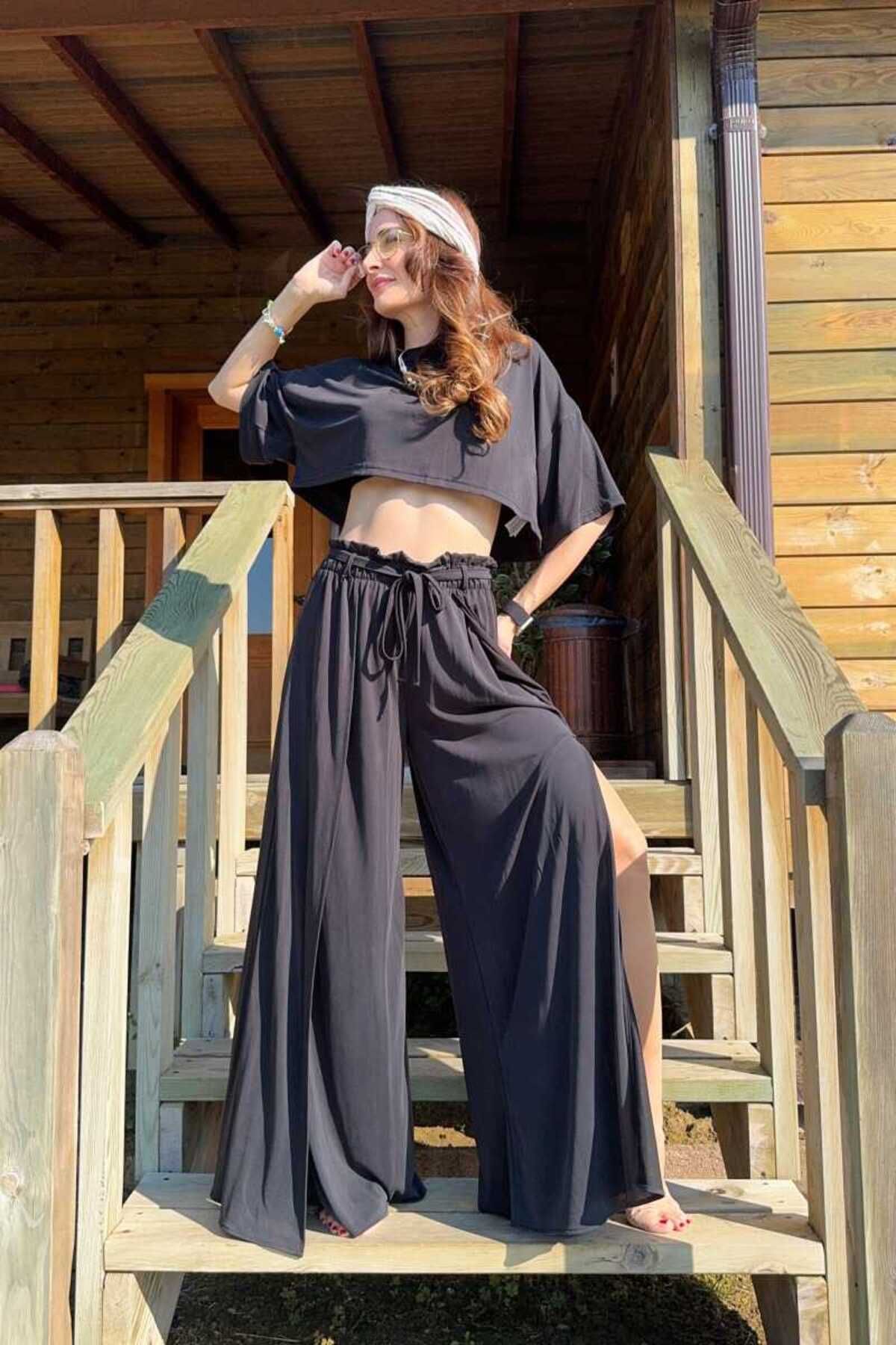 Clothing palette Modal Kumaştan Ti̇şört - Pantolon Takim