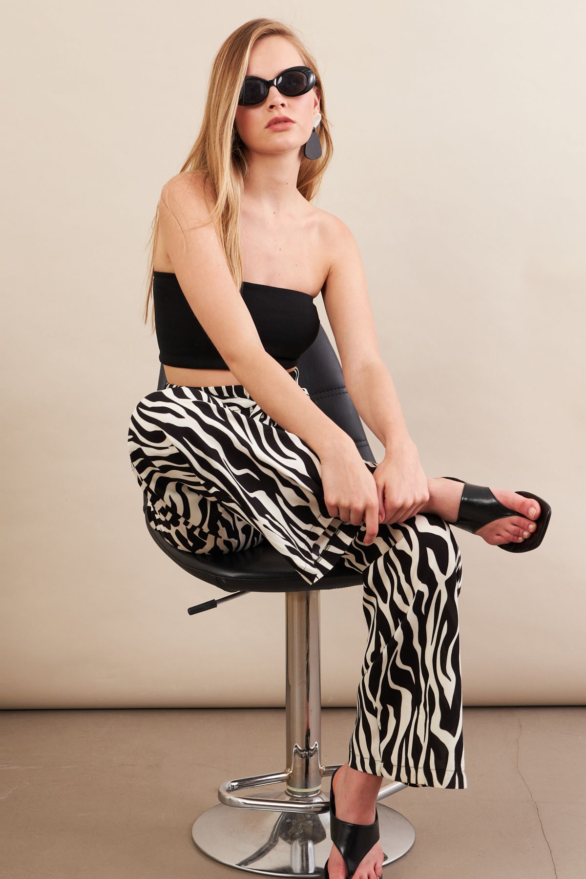 Cool & Sexy Kadın Siyah-Ekru Zebra Desenli Yüksel Bel Pantolon PİK50
