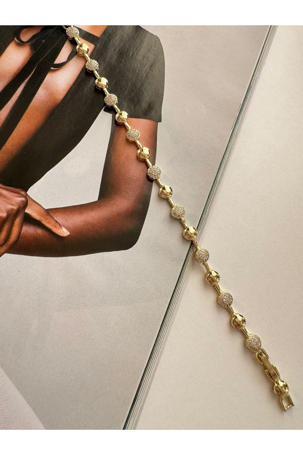 MODA 14K Vip Seri Kadın Bileklik Yuvarlak Taşlı 17+2 cm