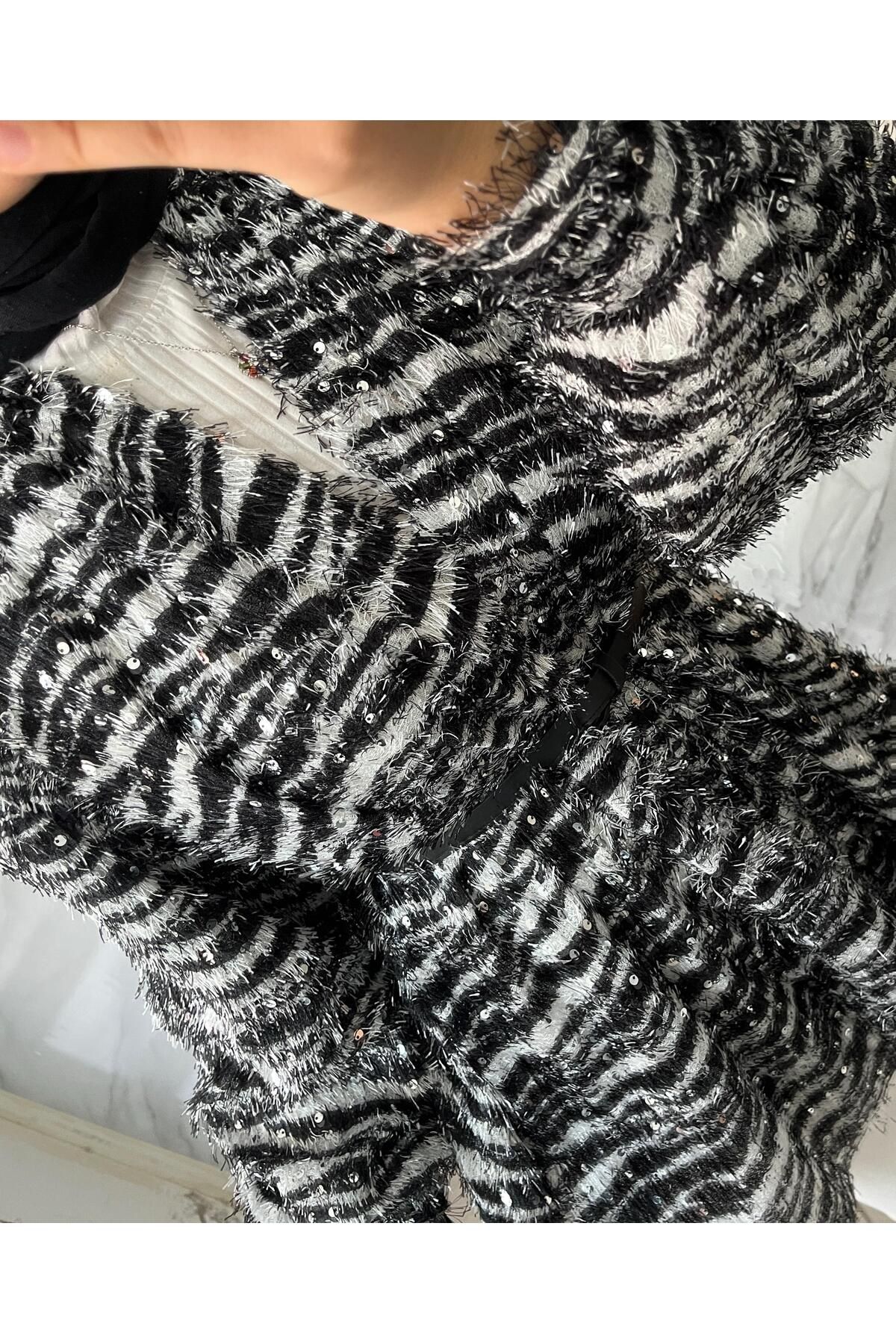 DİLEKBUTİK-Zebra Print Kimono 2