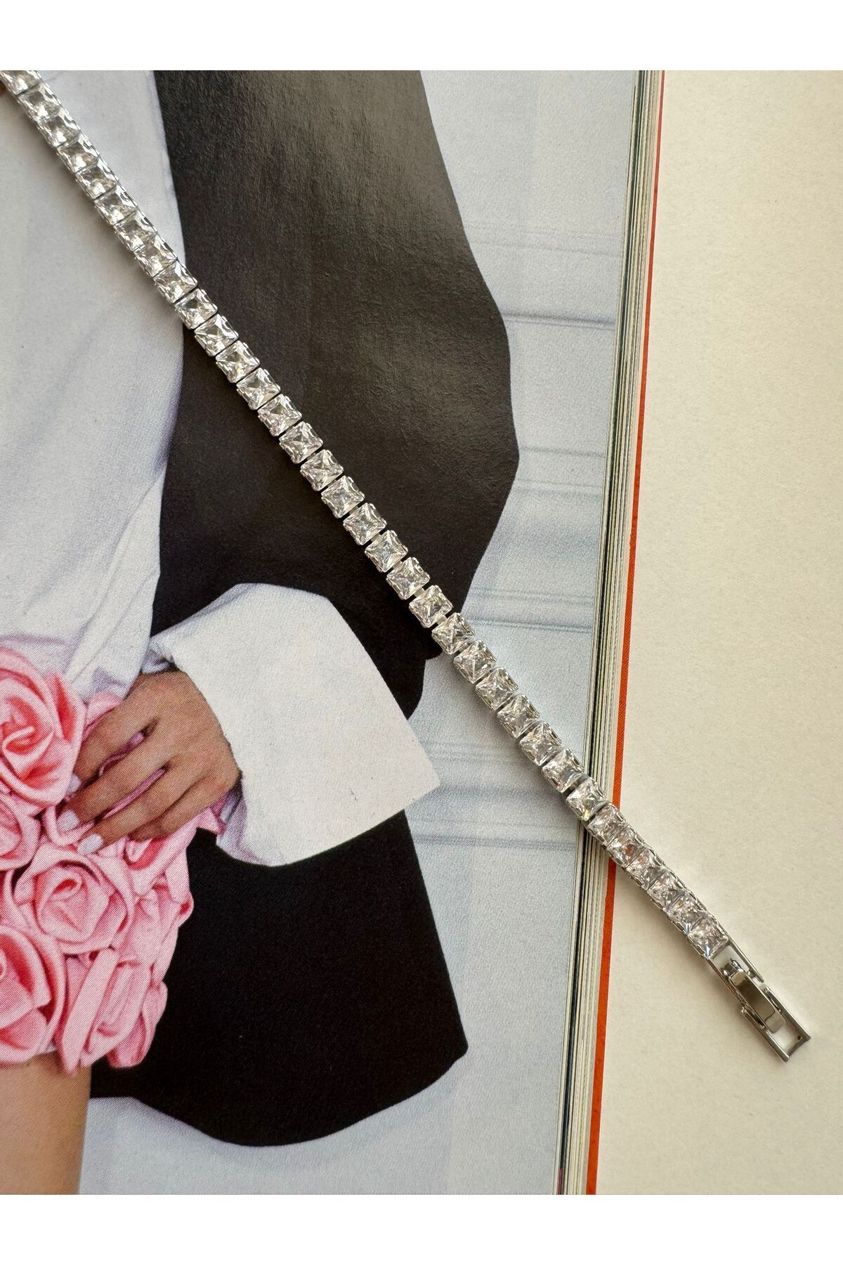 MODA Gümüş Rengi Vip Seri Su Yolu Taşlı Bileklik 19 cm