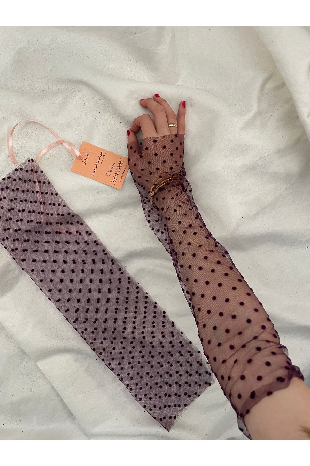 Nurcanilirboutique Mürdüm puantiyeli eldiven