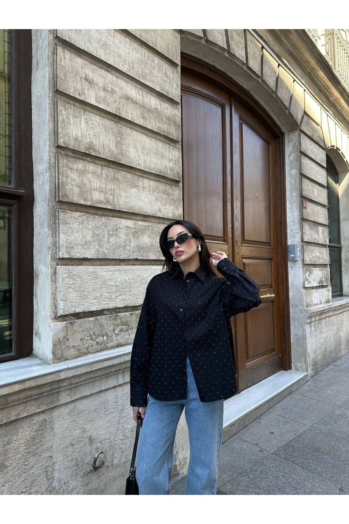 Hotfashion Beyaz Oversize İnce Nokta Desenli Gömlek