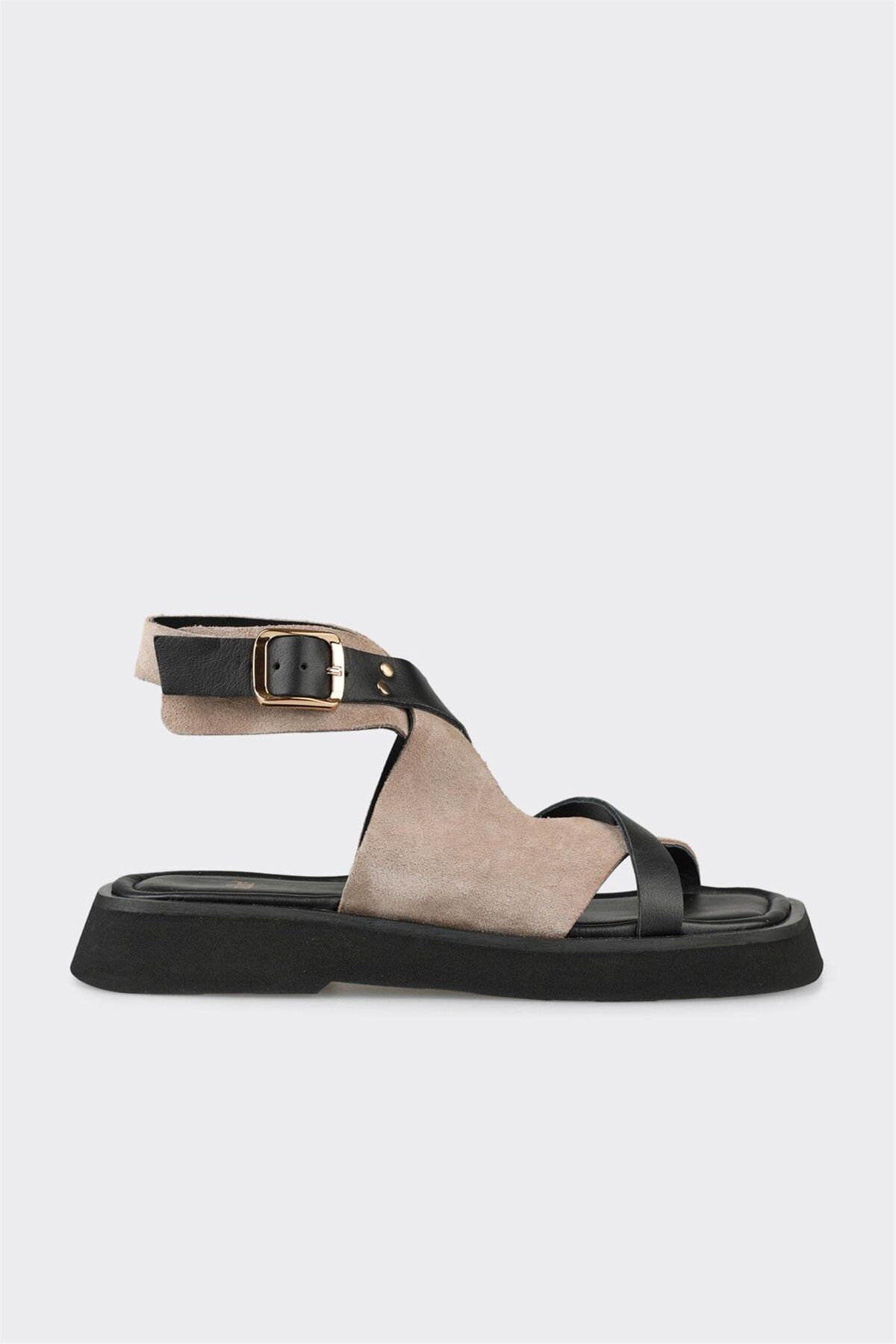 Elle Shoes Siyah Deri Kadın Düz Sandalet