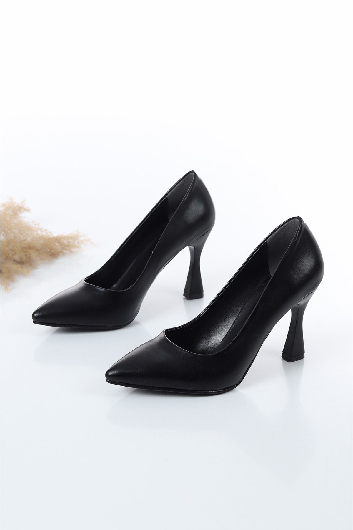 Aldina Nucci Kadınca Stiletto