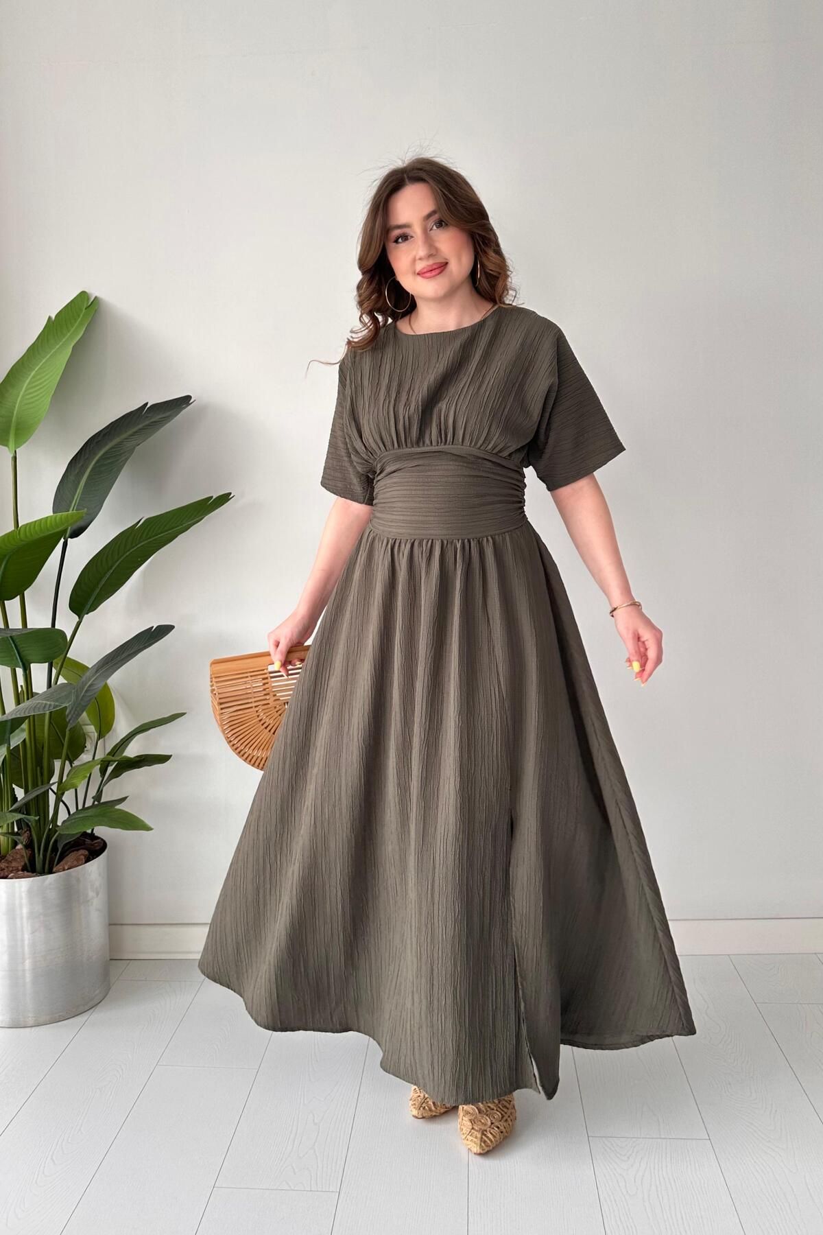 MaziButik Korsajlı Dokulu Elbise Haki