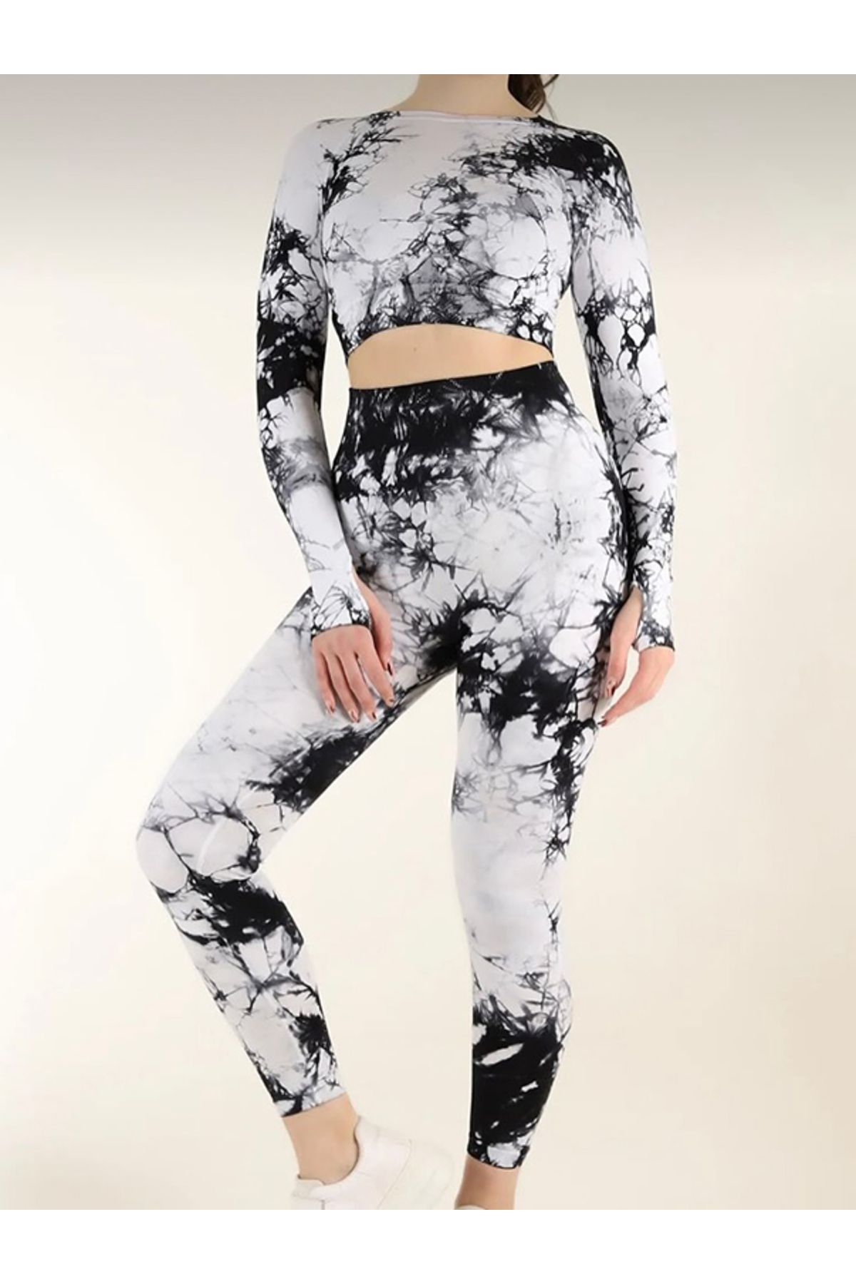 MODA STRIVEX Beyaz Polyamid Seamless Dikişsiz Push-up Toparlayıcı Batik Desen Spor Tayt Takımı