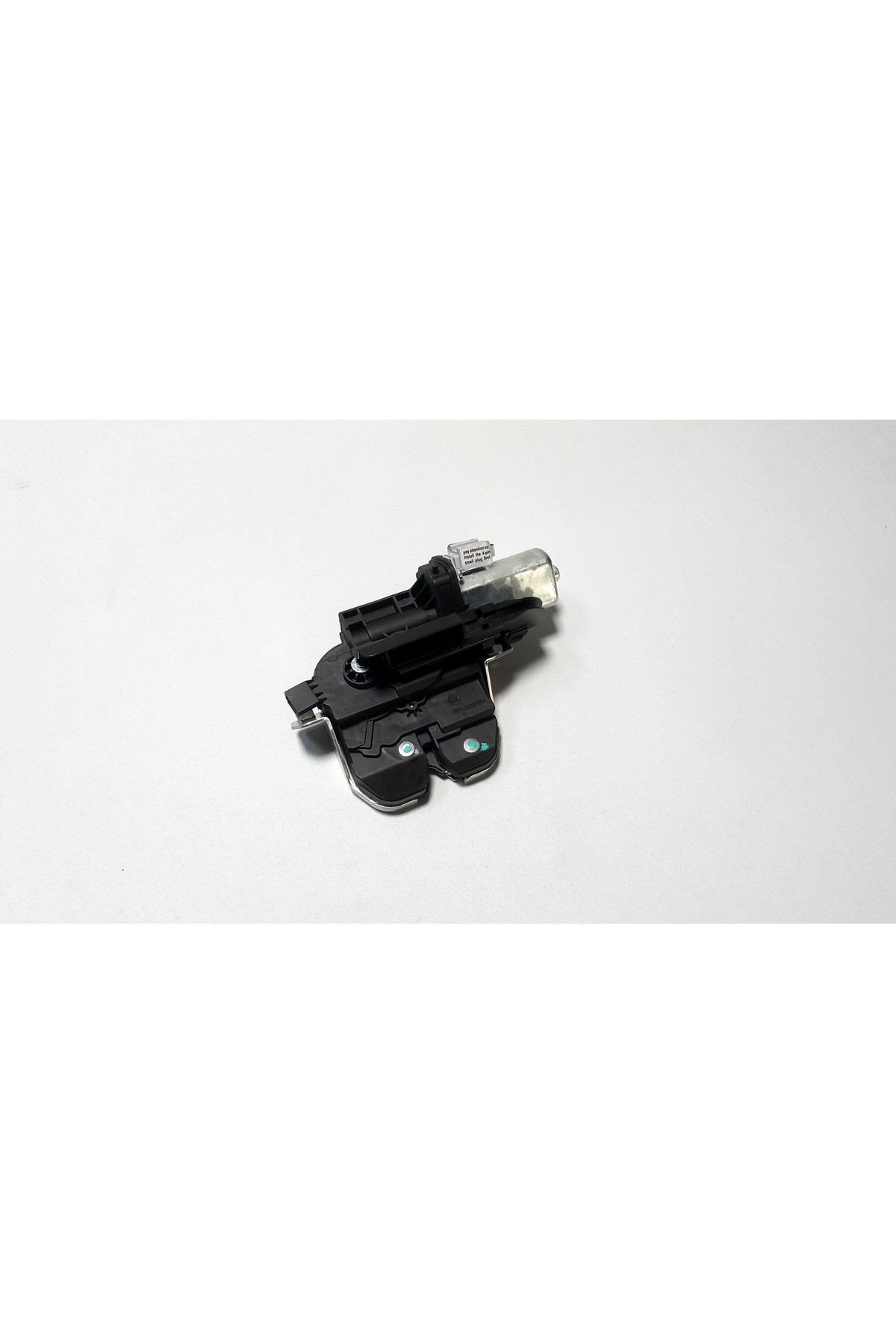 MAP Auto Teile VW TOUAREG 7P 2010-2018 ELEKTRİKLİ BAGAJ KİLİDİ 7P0827505M