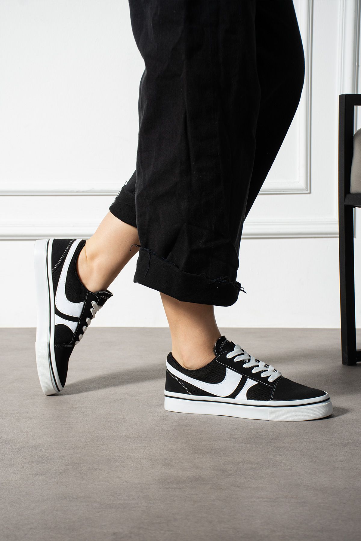 Trendpink Siyah Beyaz Günlük Unisex (Kadın/Erkek) Sneaker