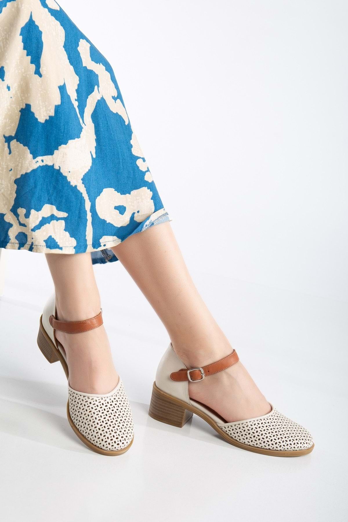 ANALİN SHOES Kadın Hakiki Deri Burnu Kapalı Delikli Sandalet - Krem