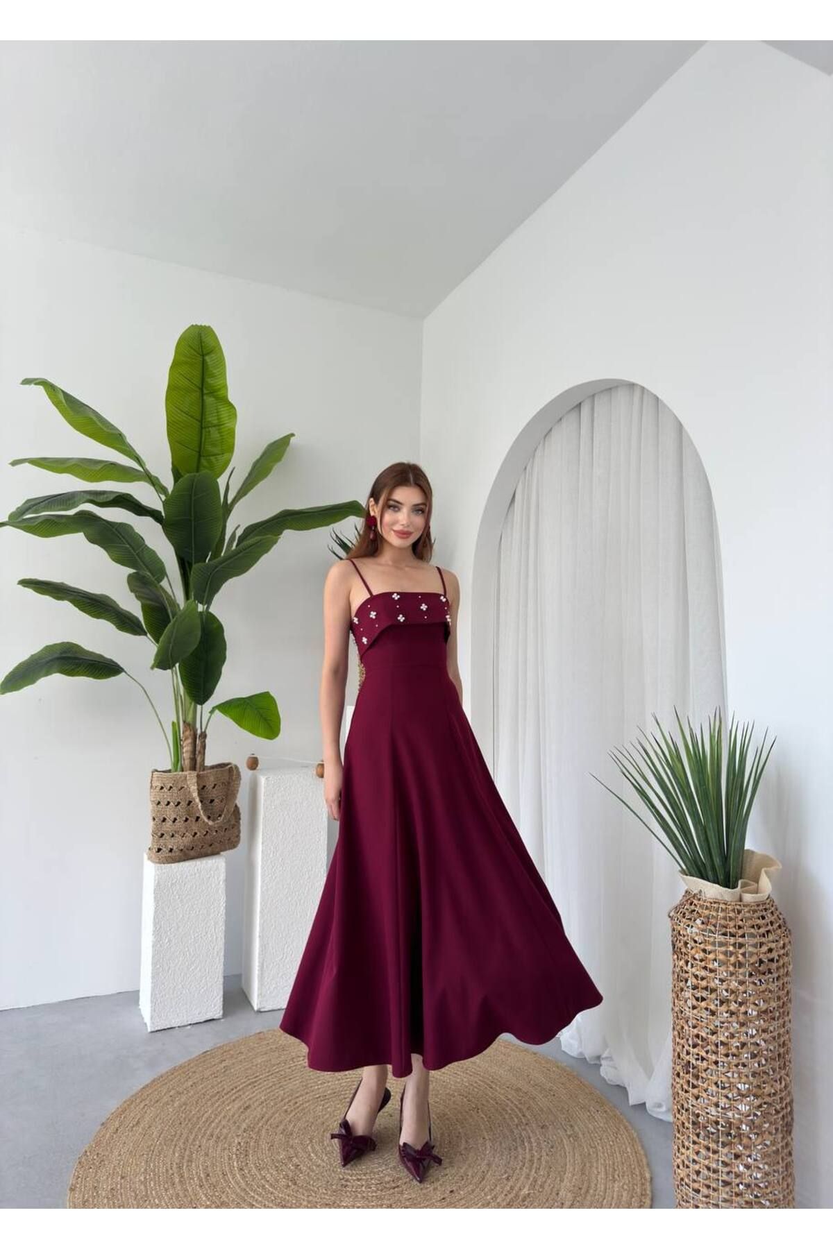 conconmoda Askılı İnci Detay Kiloş Atlas Uzun Elbise